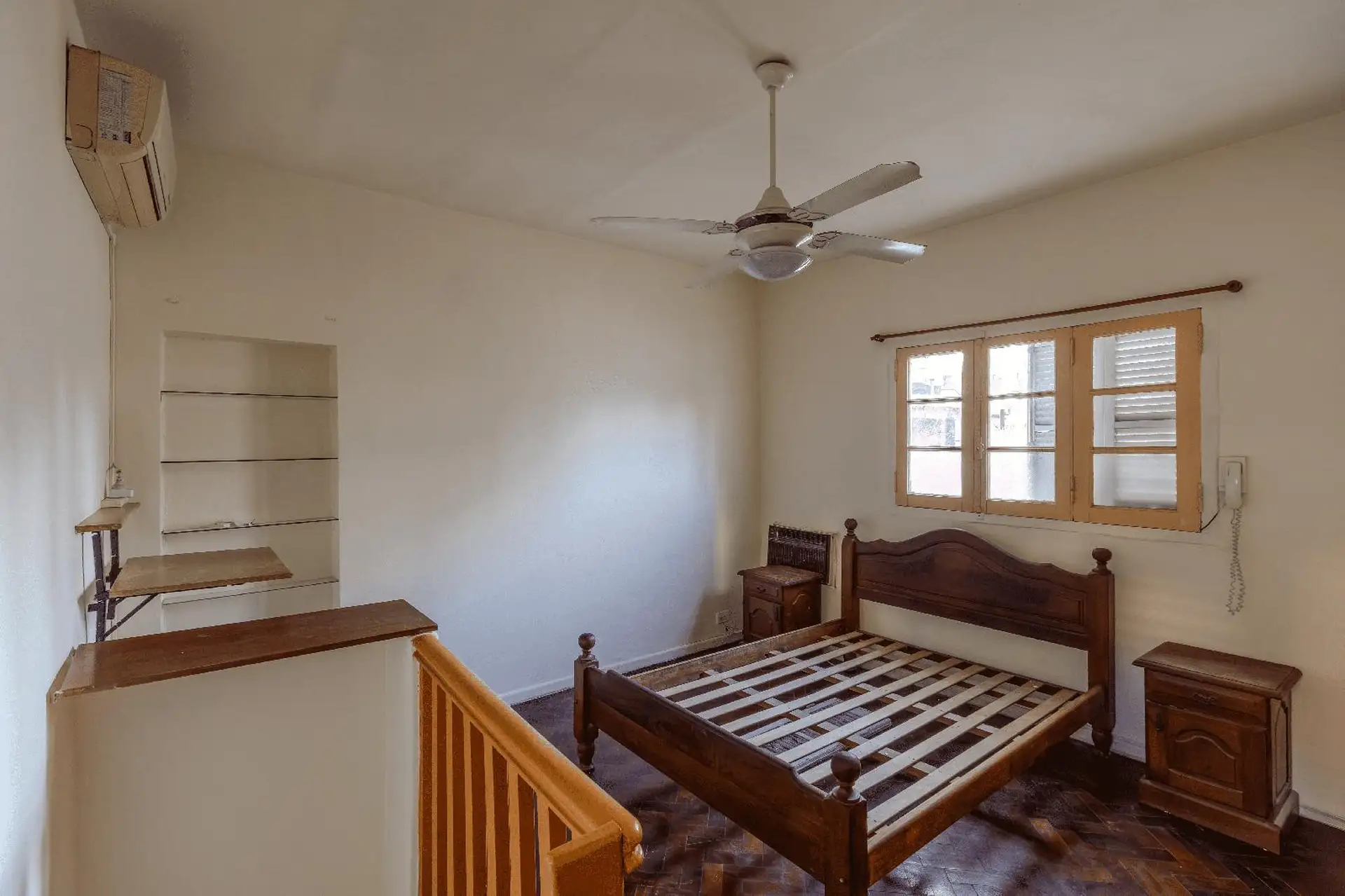 PH de 2 ambientes con aire acondicionado en Flores