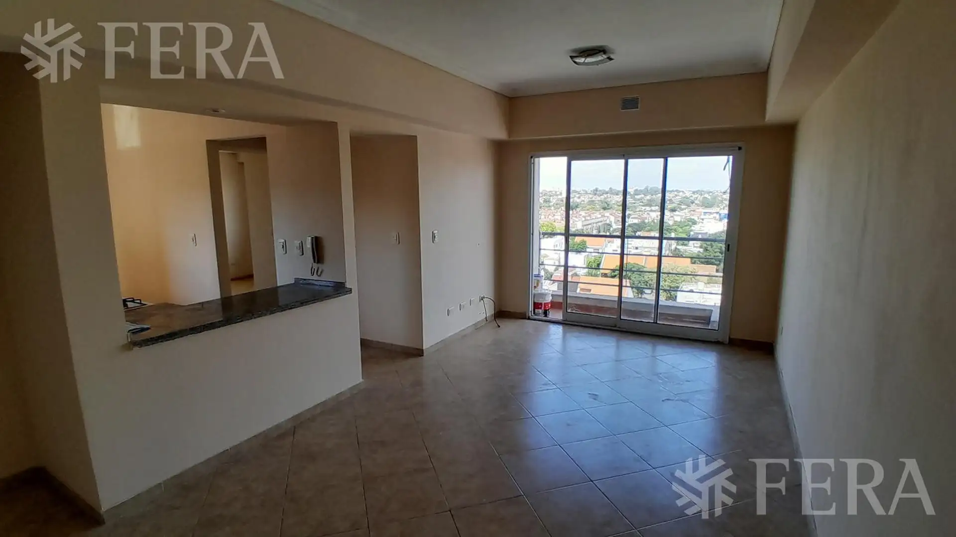 Departamento de 2 ambientes con cochera en Wilde