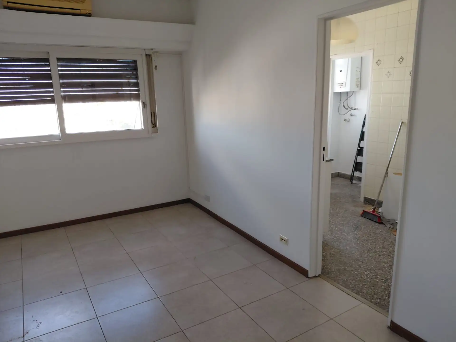 Departamento de 3 ambientes en torre en Parque Chacabuco