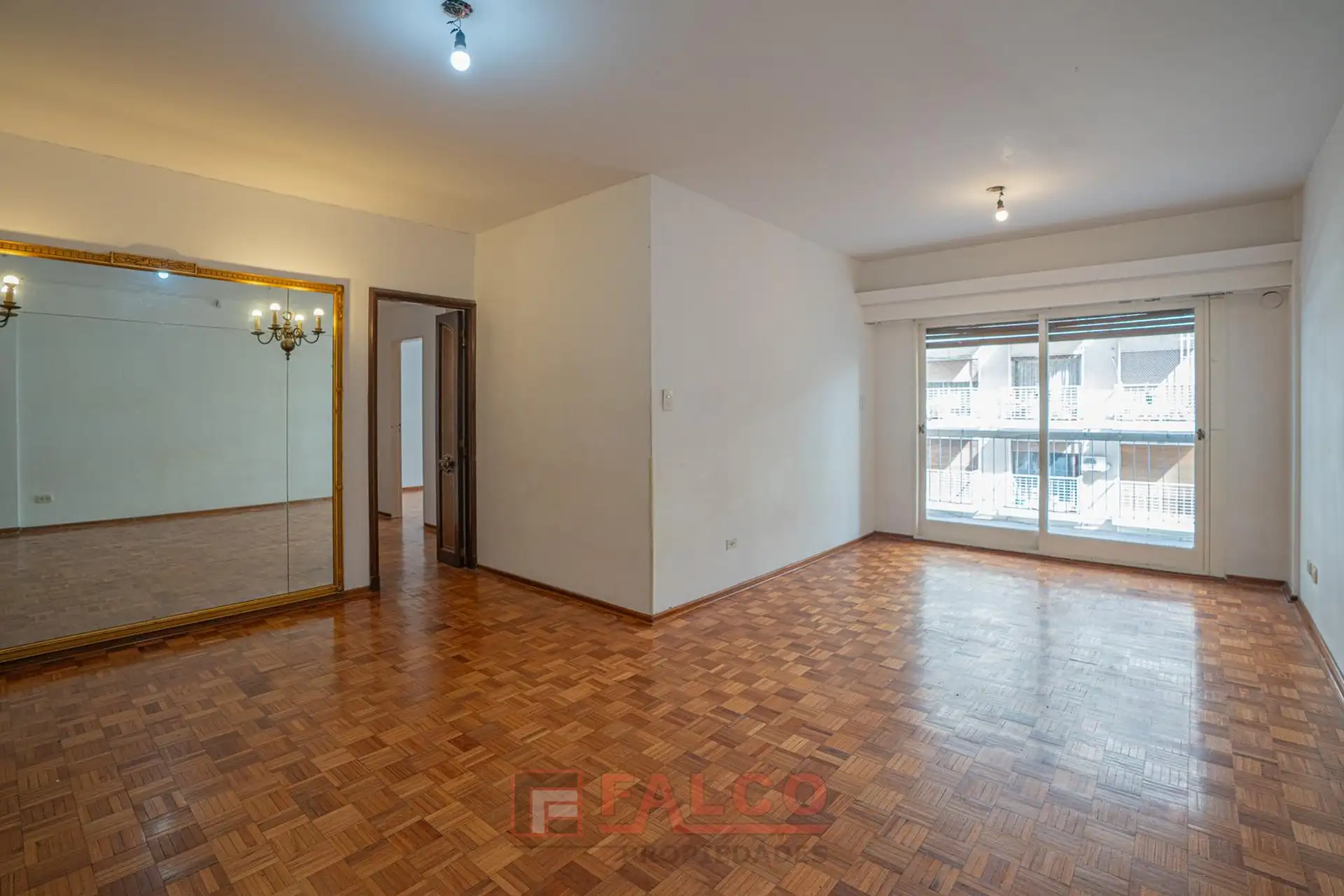 Apartamento de 3 quartos em Flores com dependência e vaga fixa