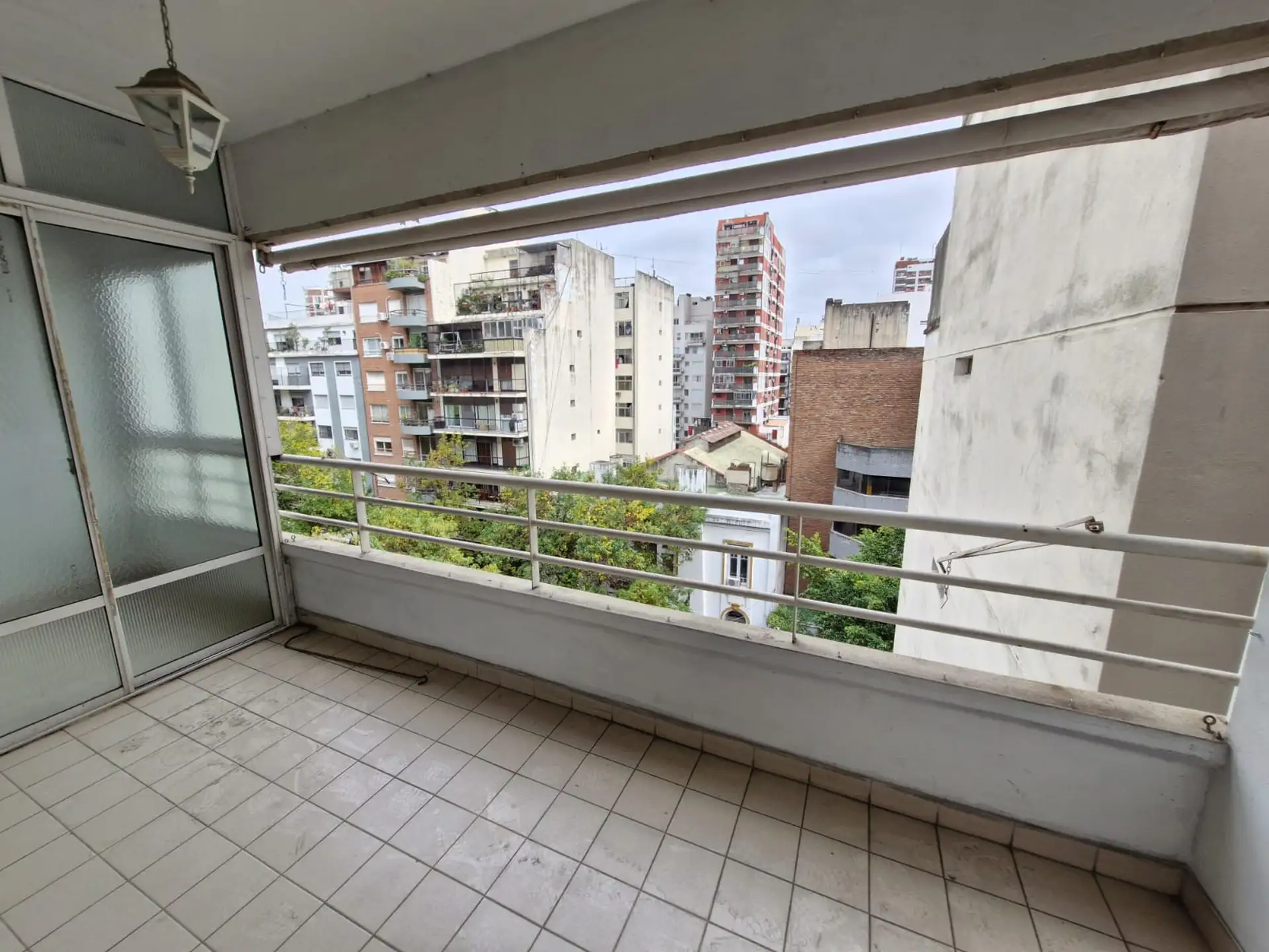 Трёхкомнатная квартира с балконом в Belgrano