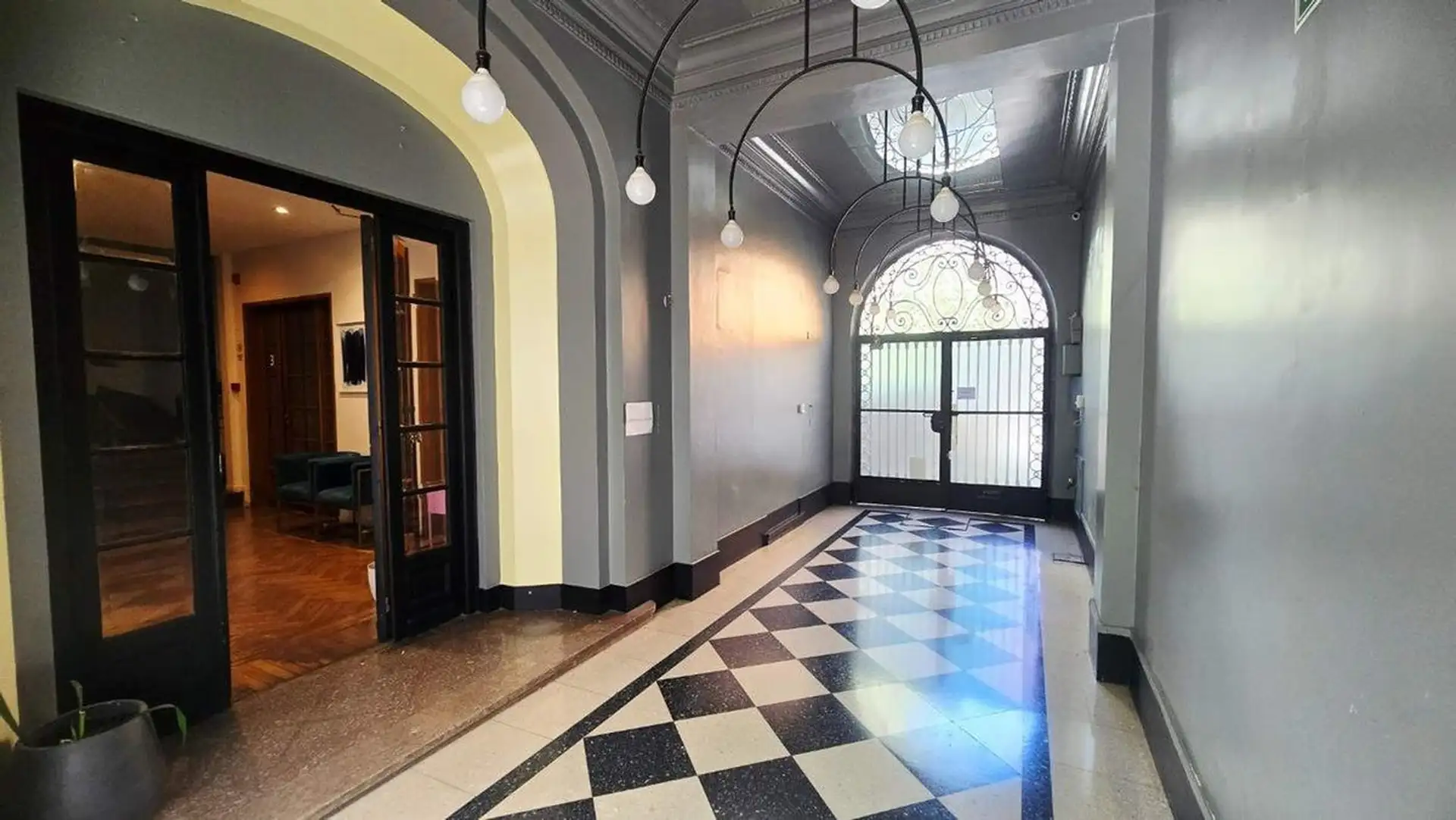 Casa de 18 ambientes para aluguel em Belgrano