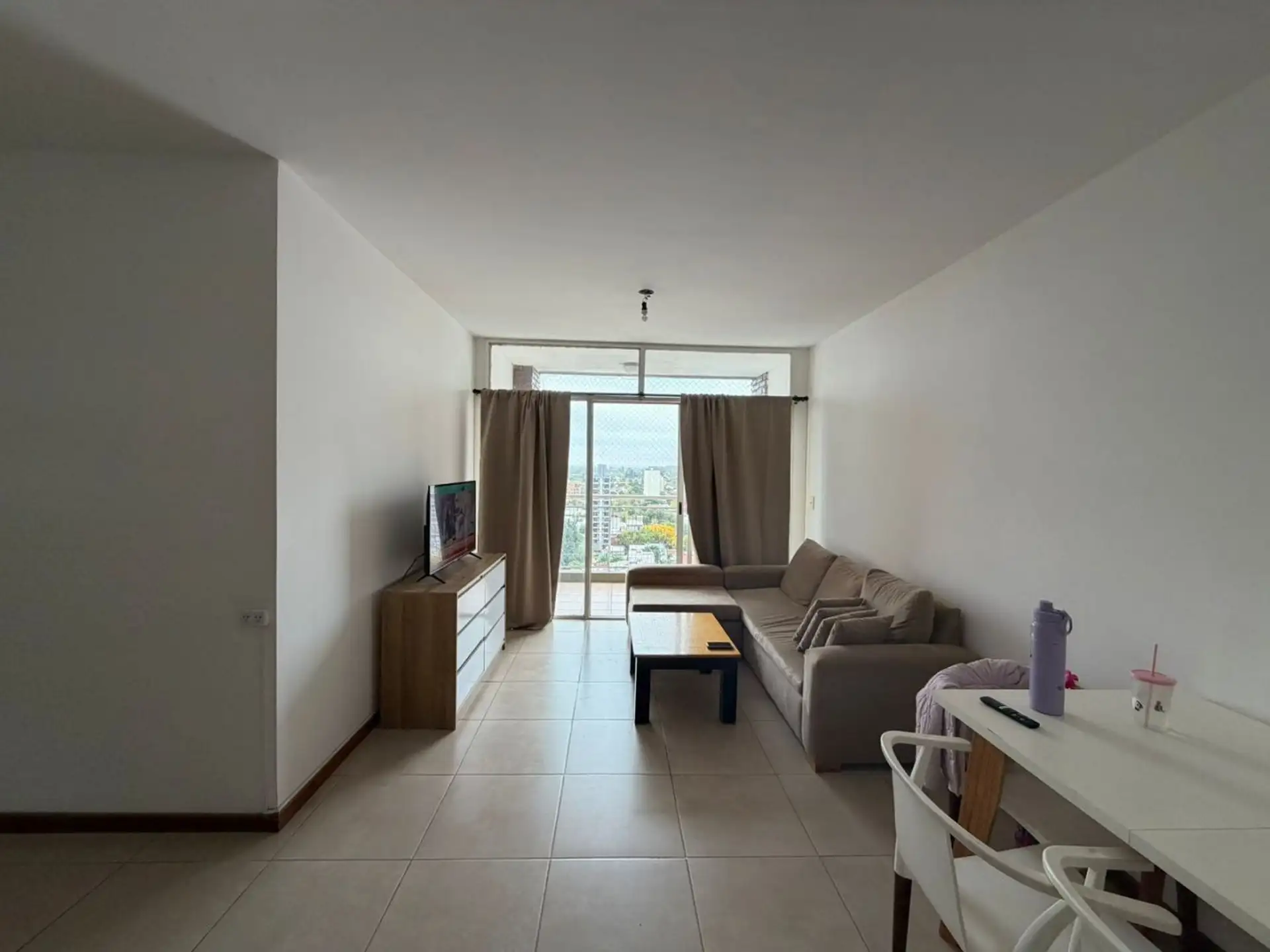Apartamento de dois quartos em Muñiz, San Miguel