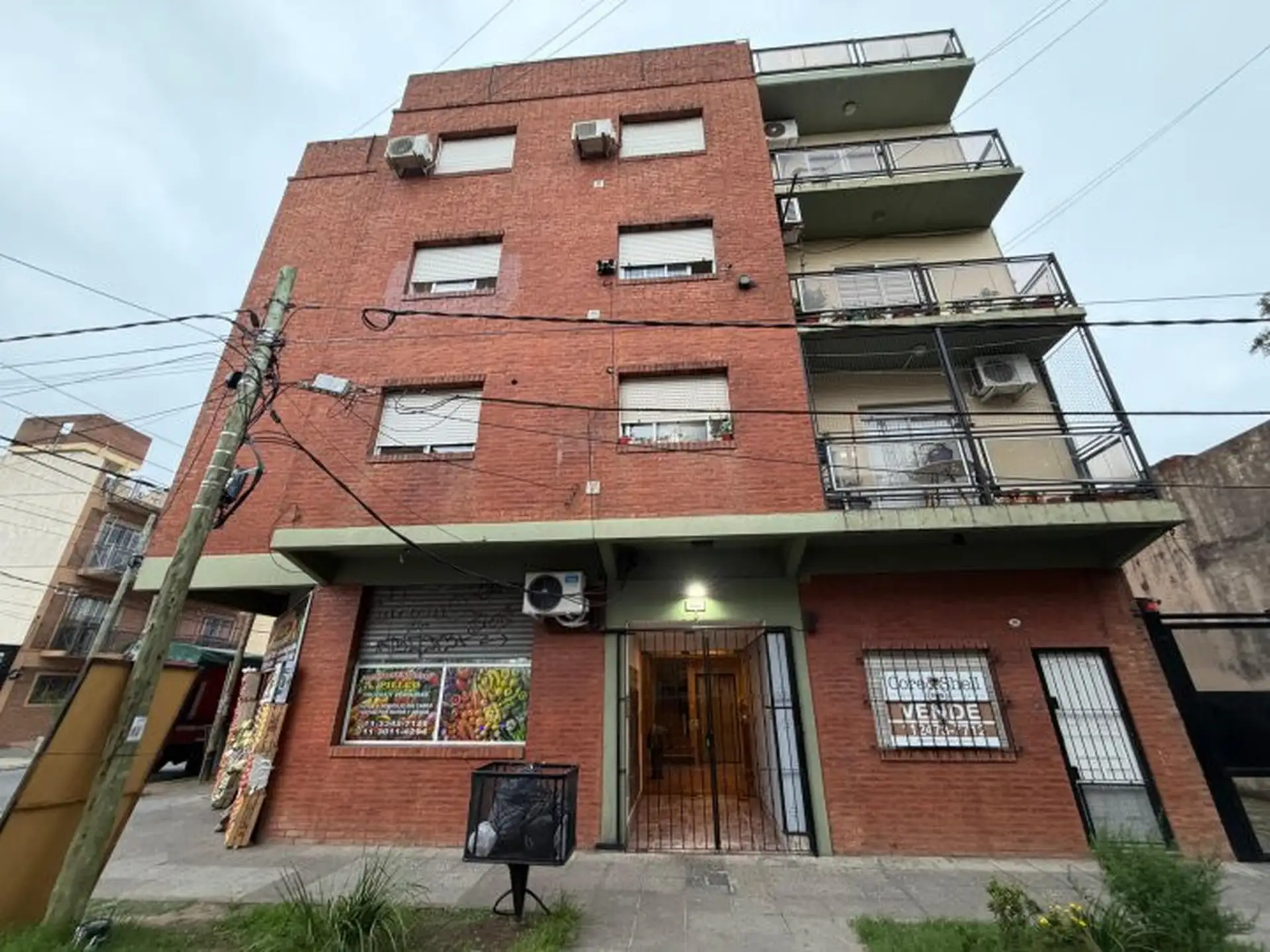 Departamento de 2 ambientes en Santos Lugares