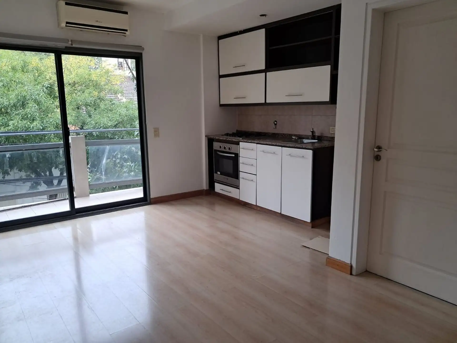 Departamento de 2 ambientes al frente apto profesional en Belgrano