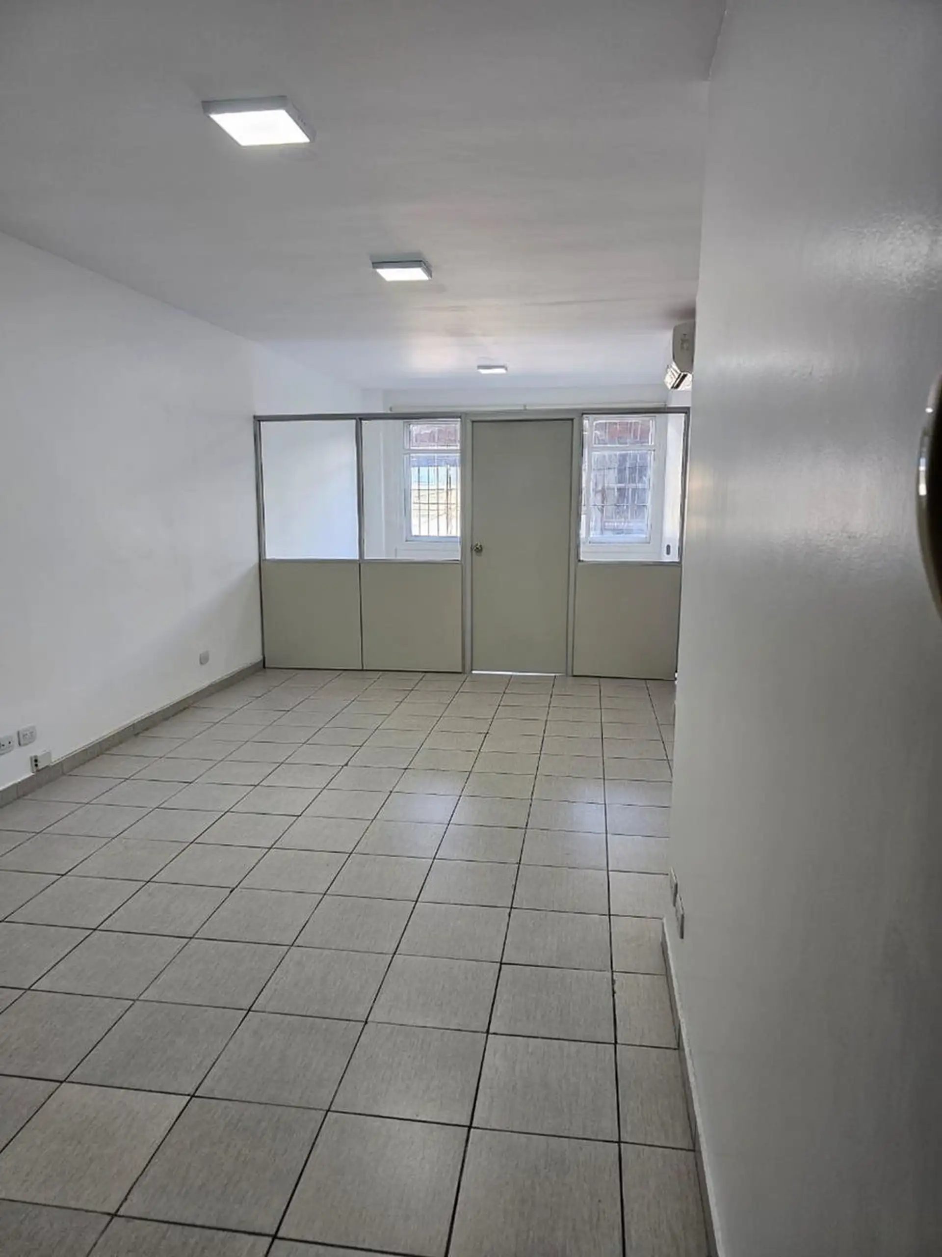 Departamento monoambiente al frente en Balvanera