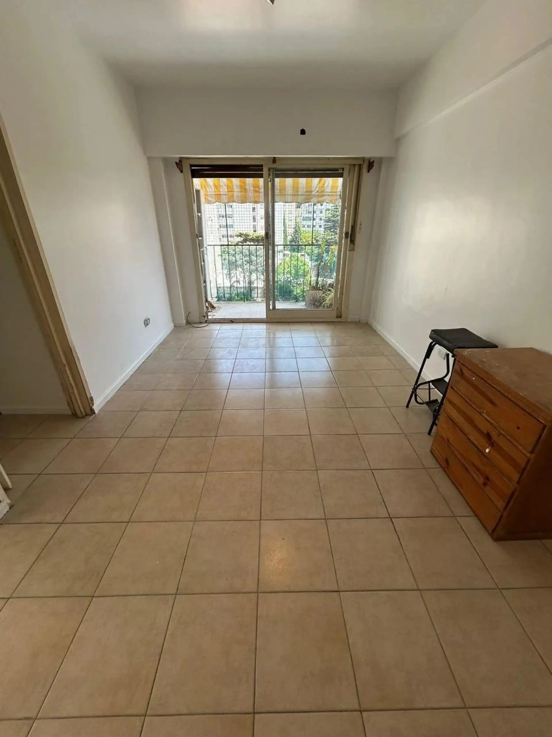 Departamento de 4 ambientes con 3 dormitorios en Almagro