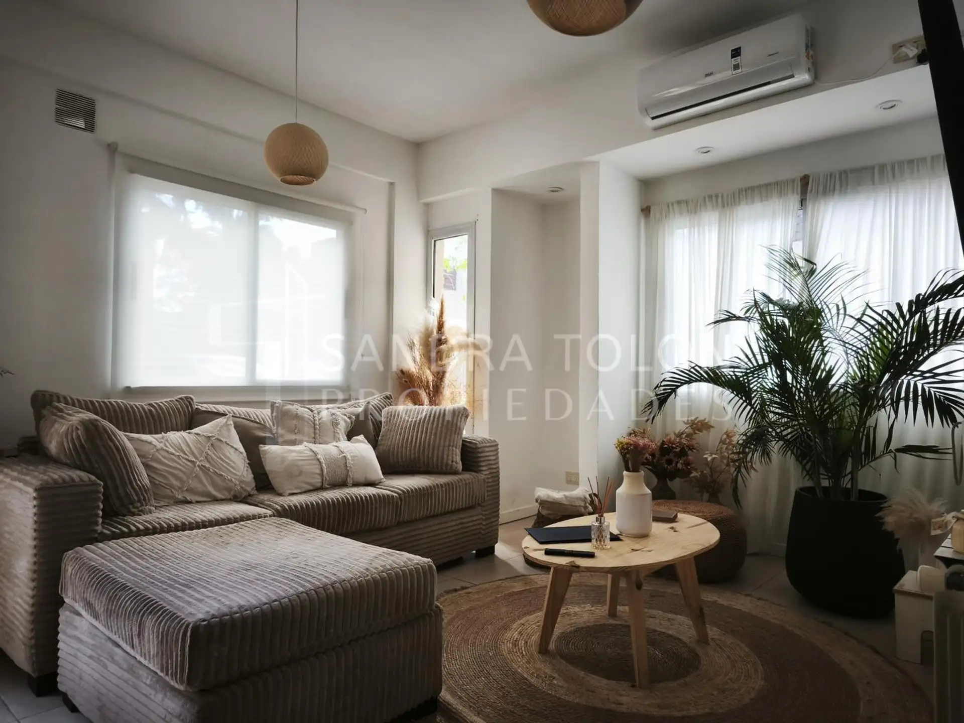 Dúplex de 3 ambientes en Adrogué