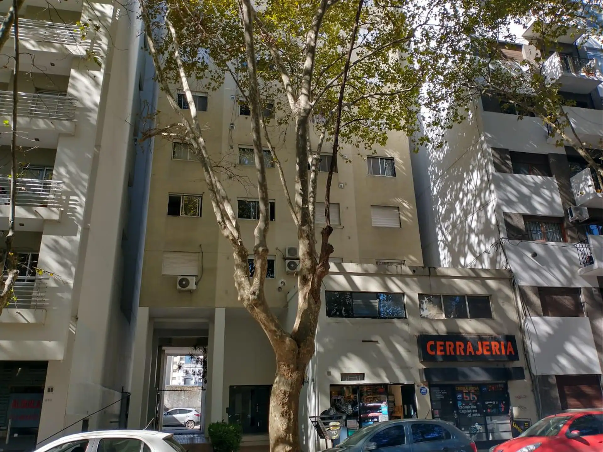 Apartamento para aluguel com 2 dormitórios em La Plata