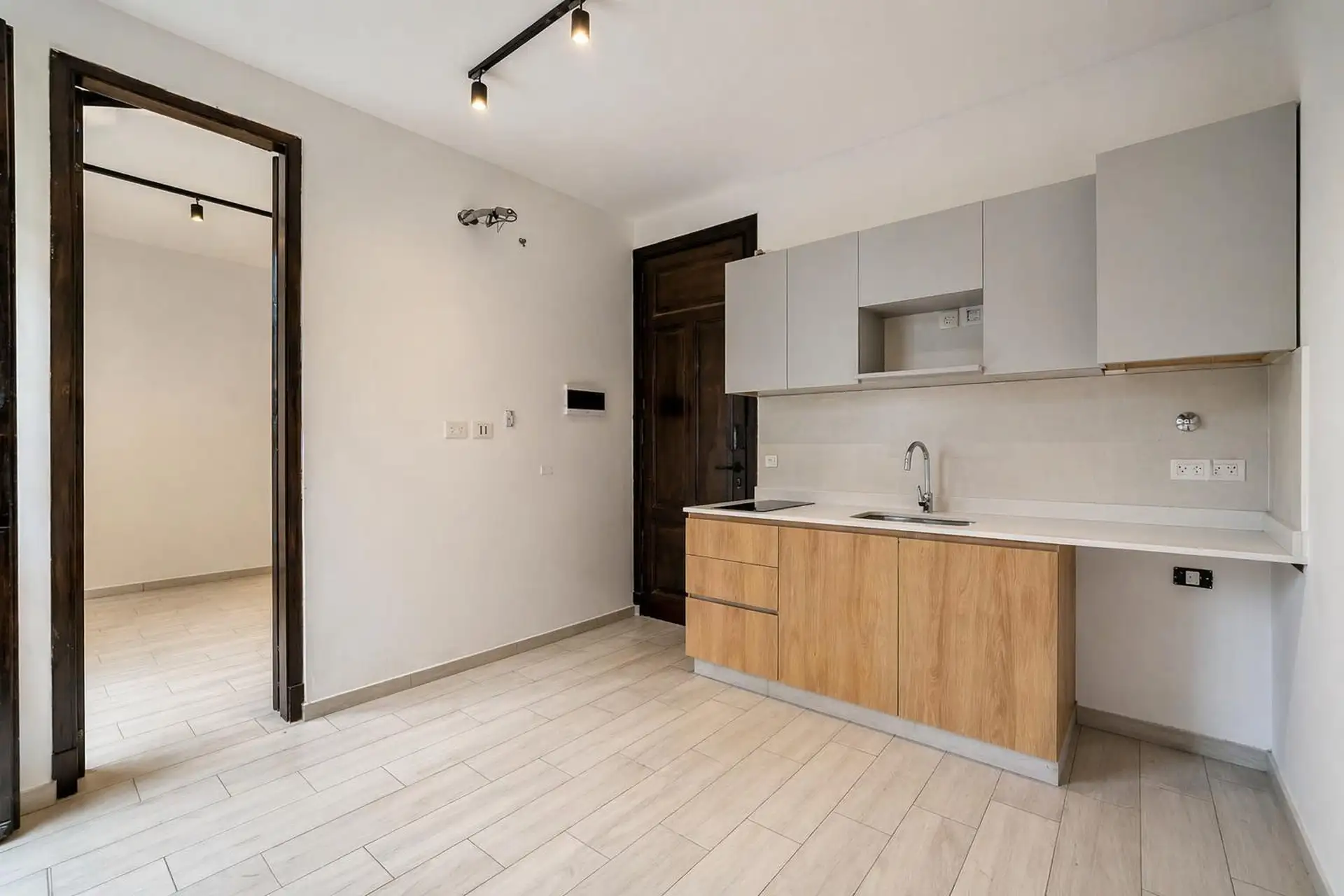 One-bedroom apartment in Recoleta with rooftop terrace on Av. Pueyrredón