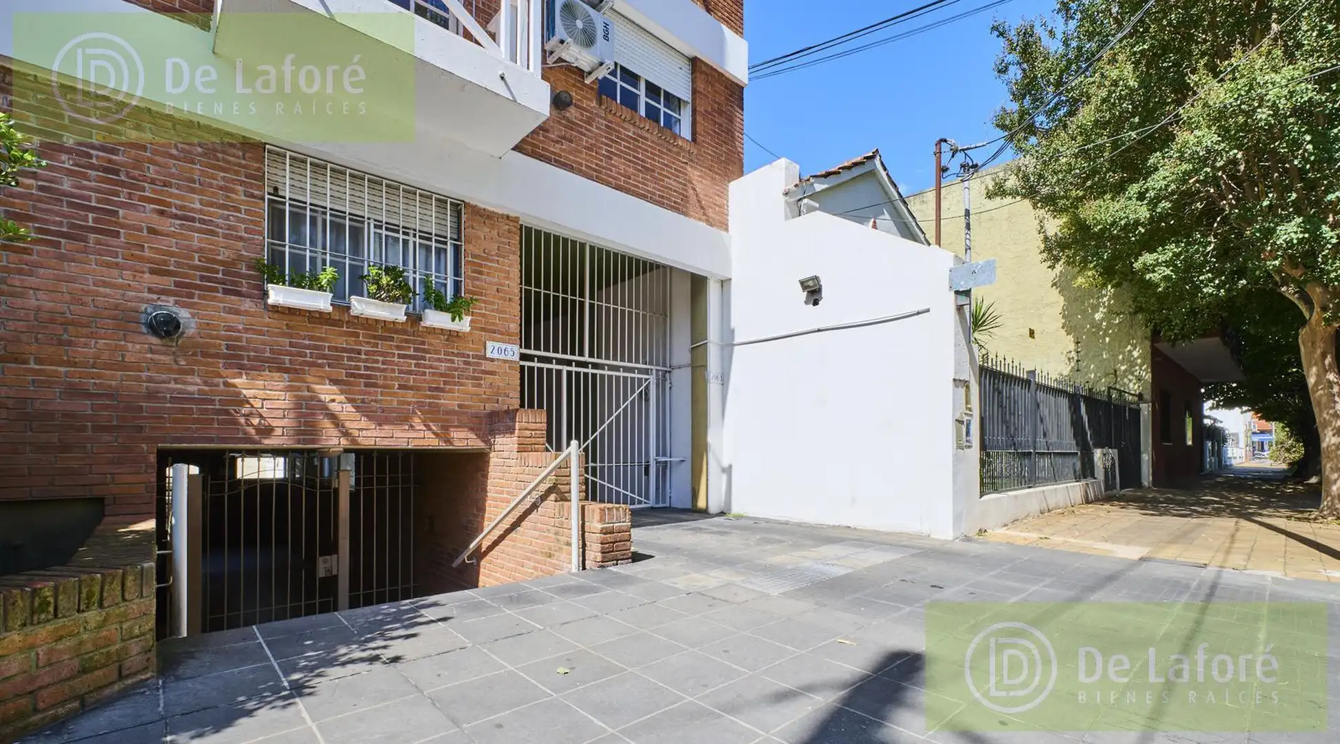 Квартира-студия в Beccar, с окнами во двор и западной ориентацией