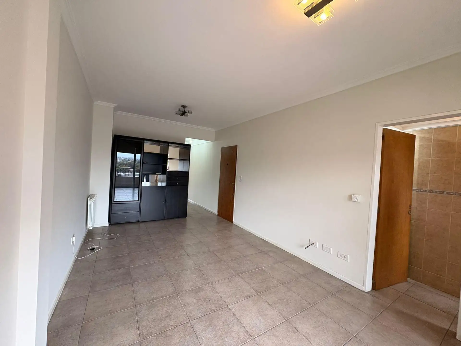 Квартира-студия с балконом в Lanús Oeste