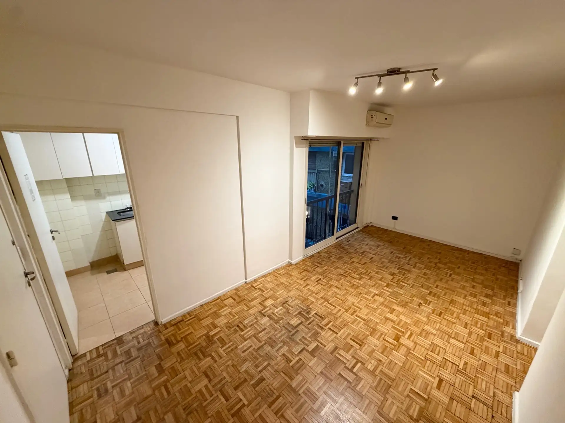 Apartamento de 2 ambientes com 1 quarto sem mobília em Belgrano