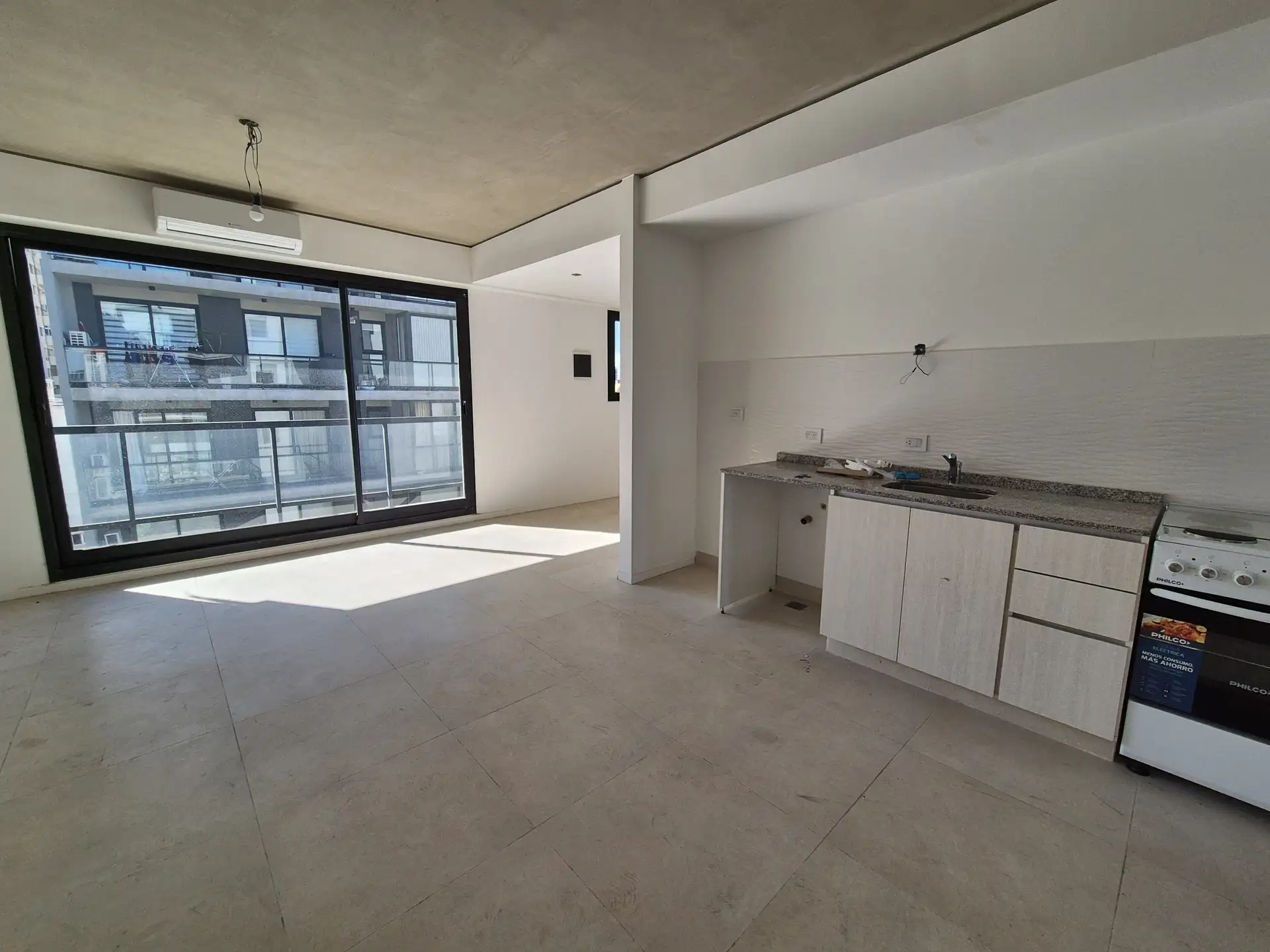 Departamento de 2 ambientes con cochera fija en Barracas