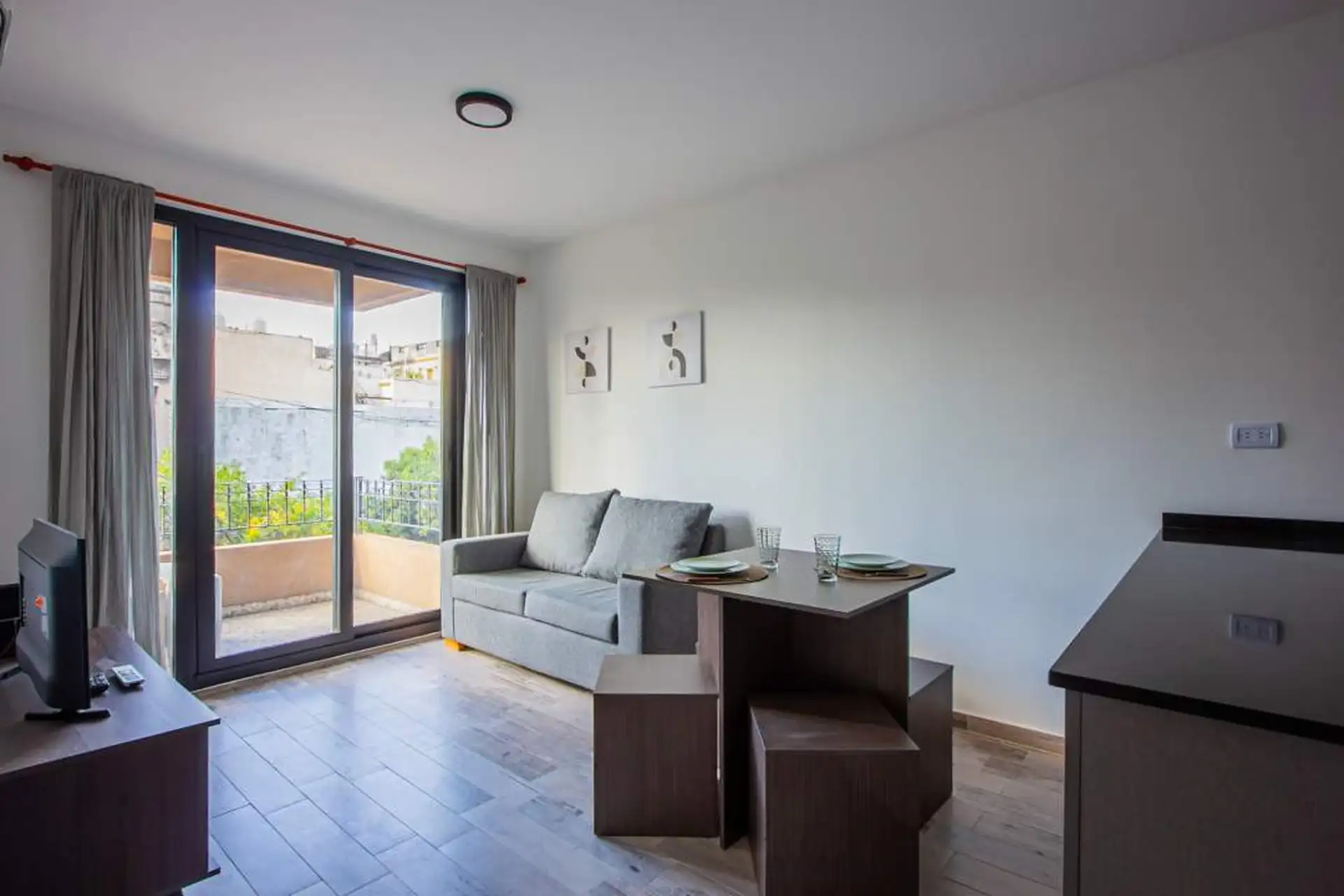 Квартира с 1 спальней и двумя балконами в San Telmo