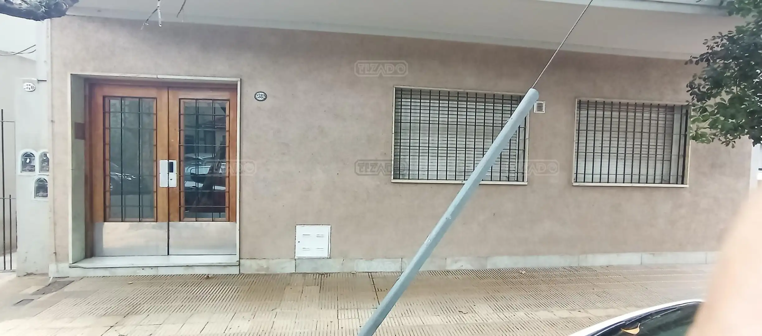 Three-room half-floor unit in Olivos