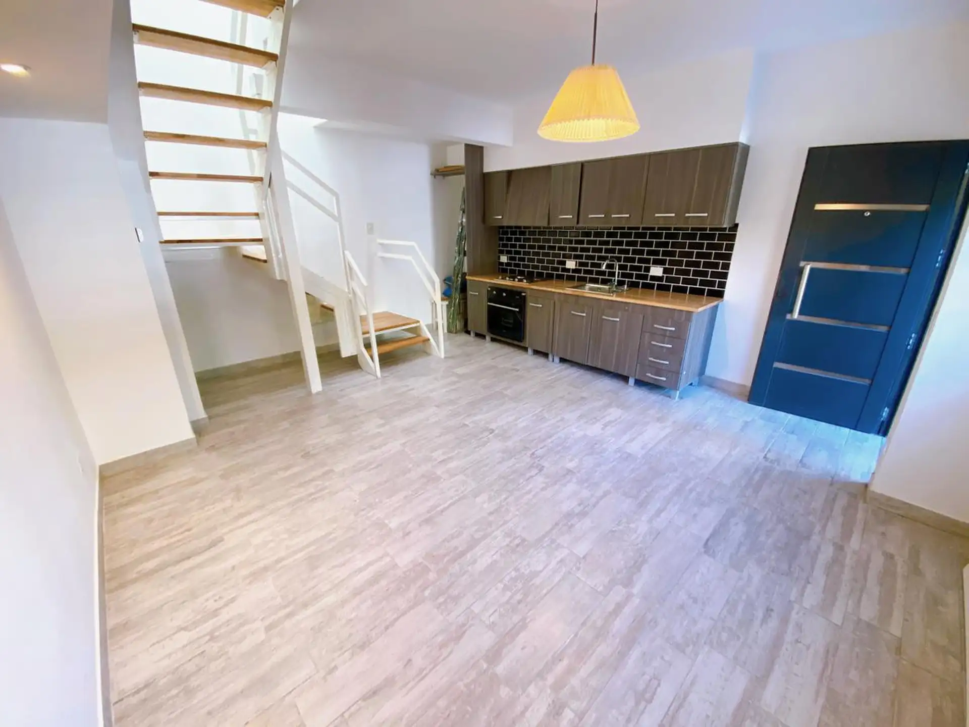 Departamento dúplex de 3 ambientes a estrenar con terraza propia en San Fernando