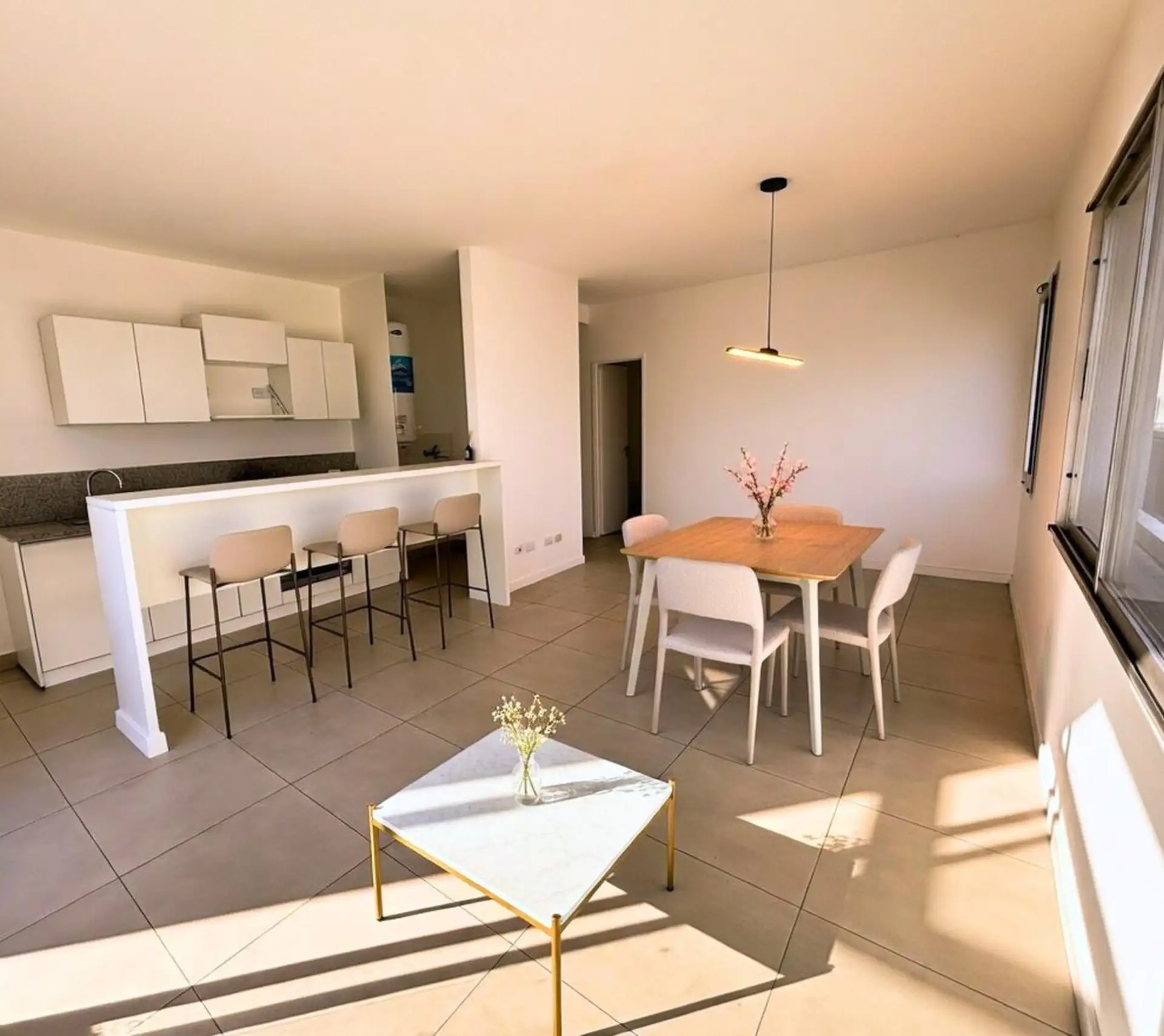 Two-room duplex apartment with lagoon view and parking in Nordelta