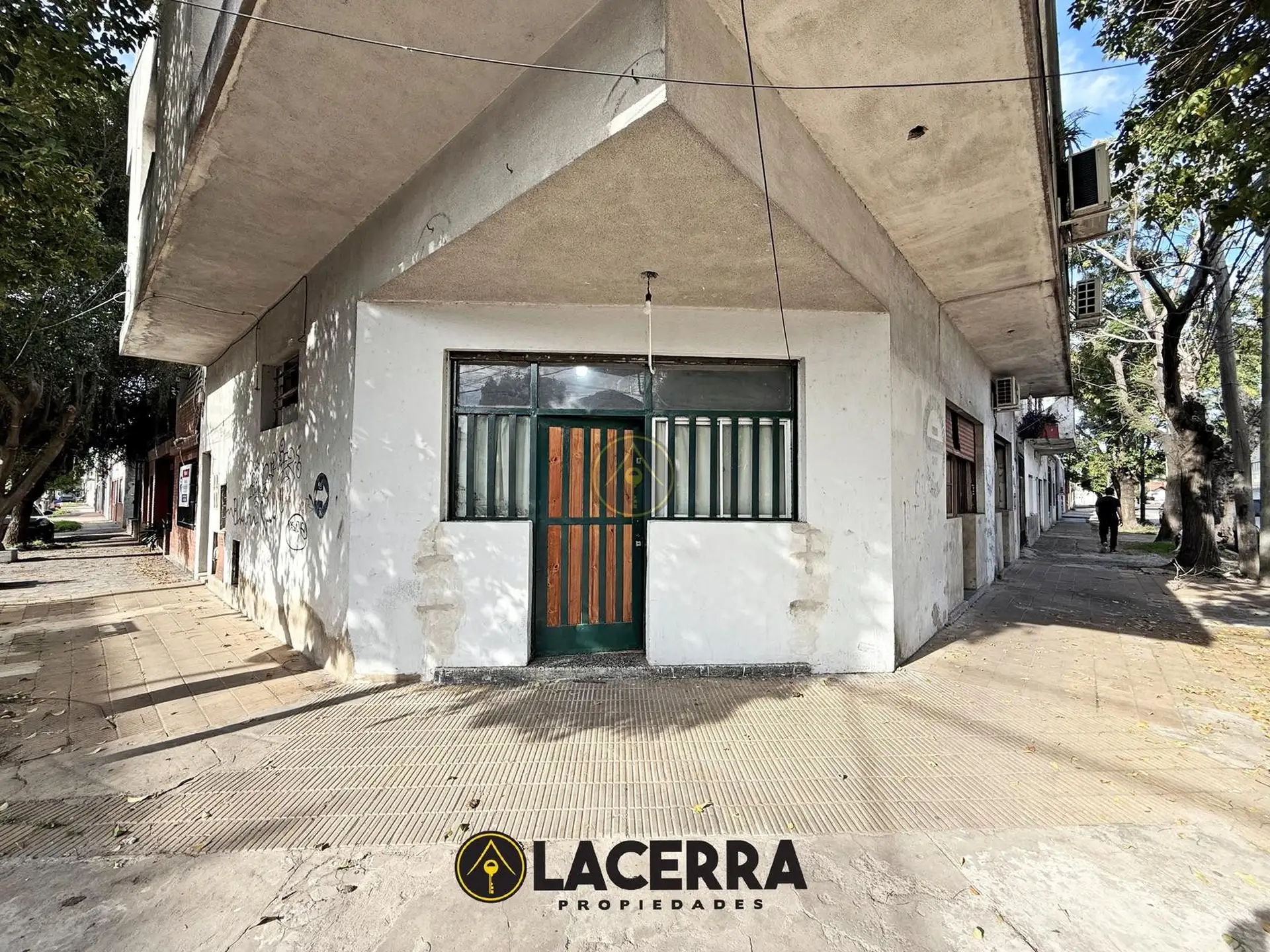 Two-room ground-floor apartment on Diagonal Santa Rosalía in Buenos Aires