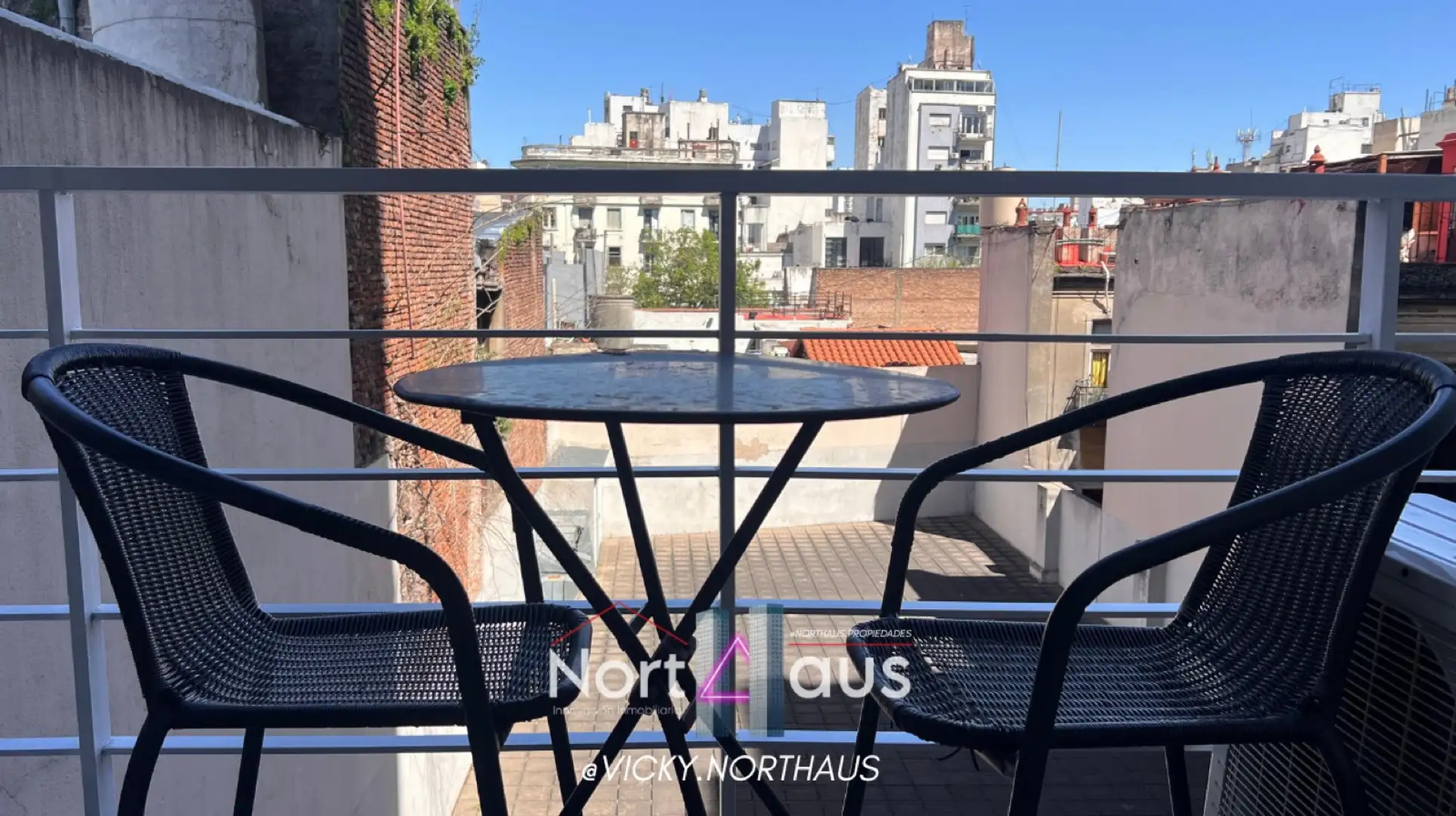 Monoambiente amoblado en Balvanera