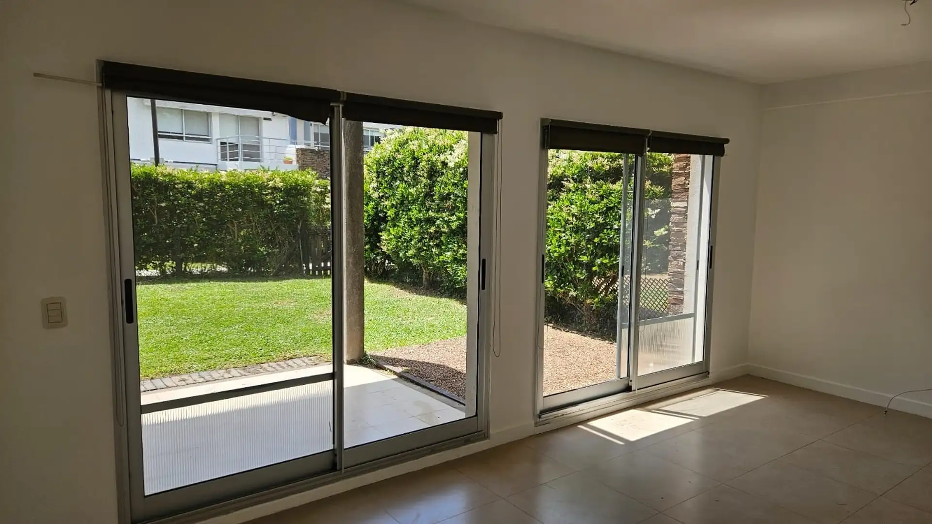 Duplex studio apartment with garden in Nordelta
