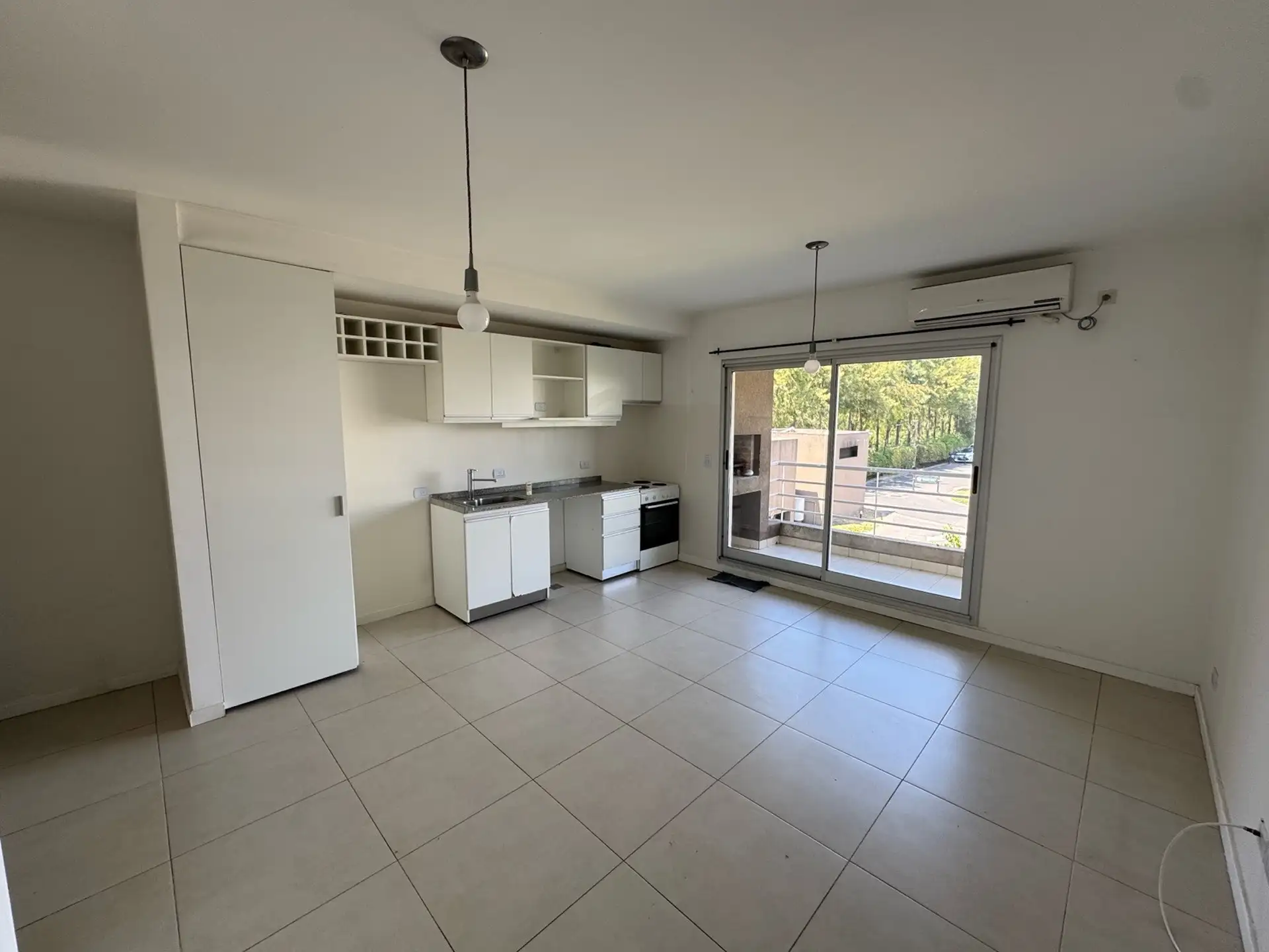 Studio apartment in Nordelta, Sendero Plaza