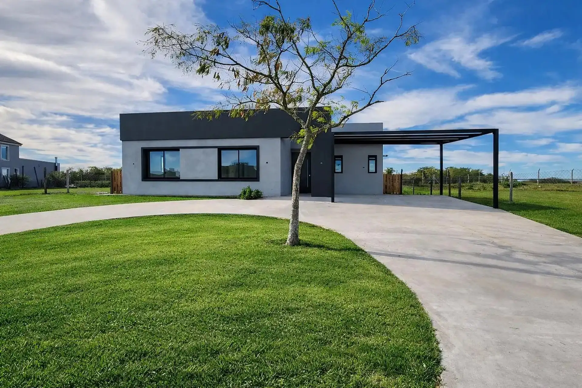 Casa com 3 dormitórios em Escobar