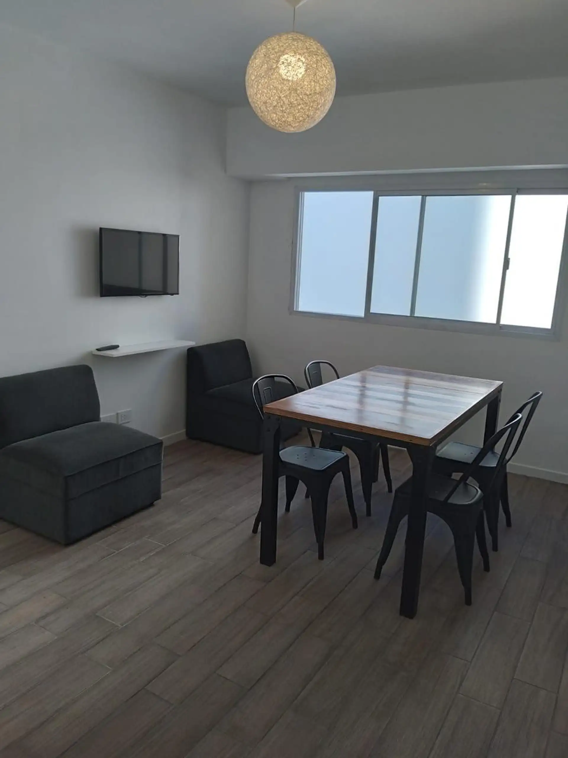 Трёхкомнатная квартира с мебелью для 4 человек в Villa Crespo