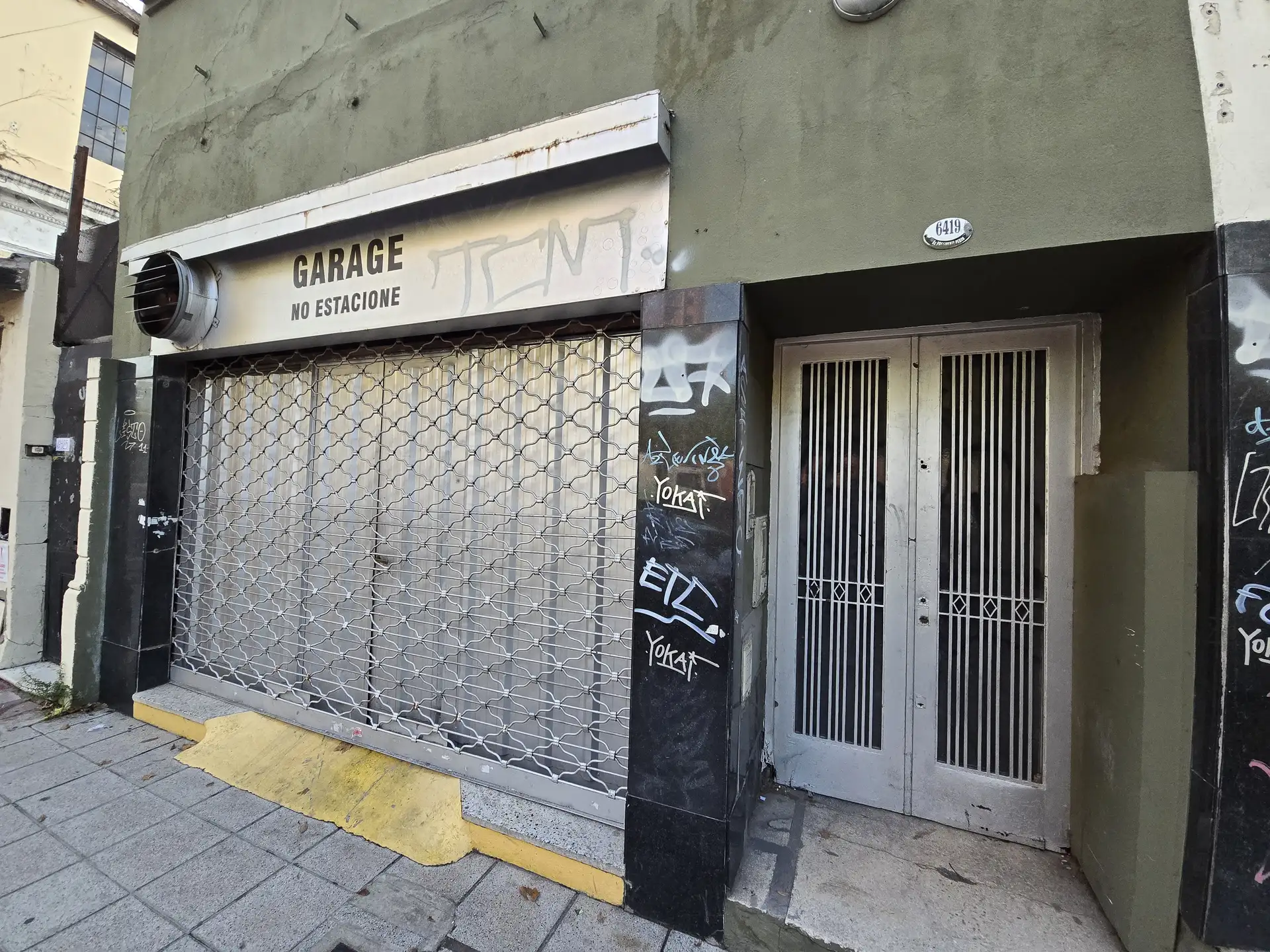 PH com 2 dormitórios em Lanús