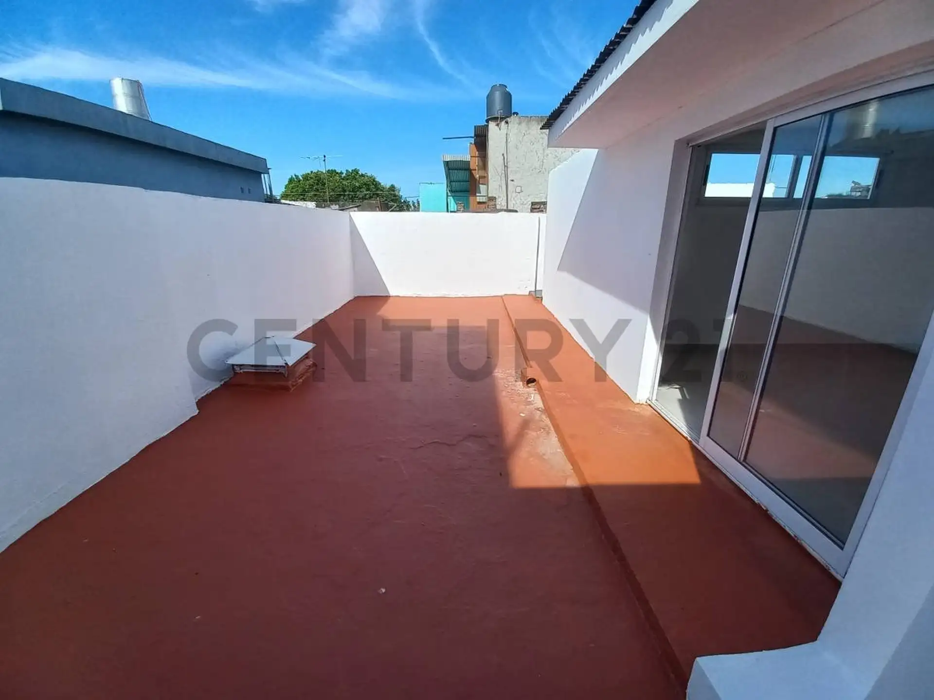 Apartamento em Santos Lugares com 2 quartos e terraço privativo