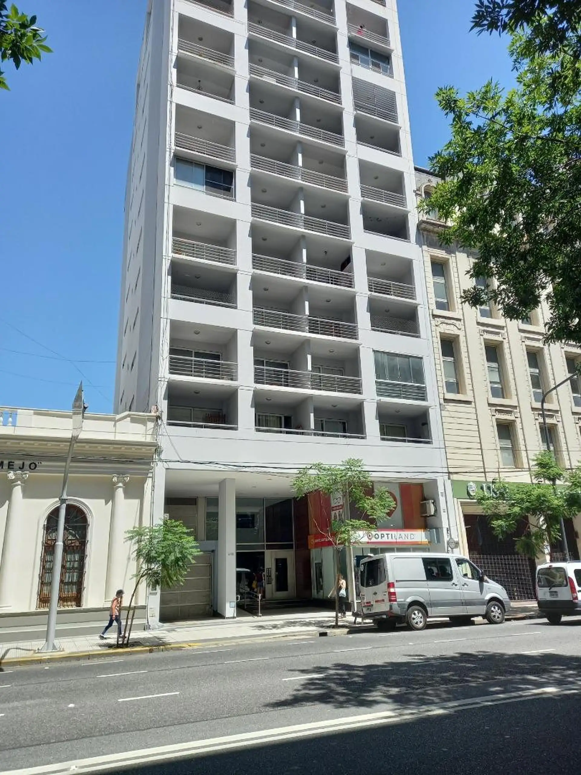 Studio apartment with balcony in Recoleta