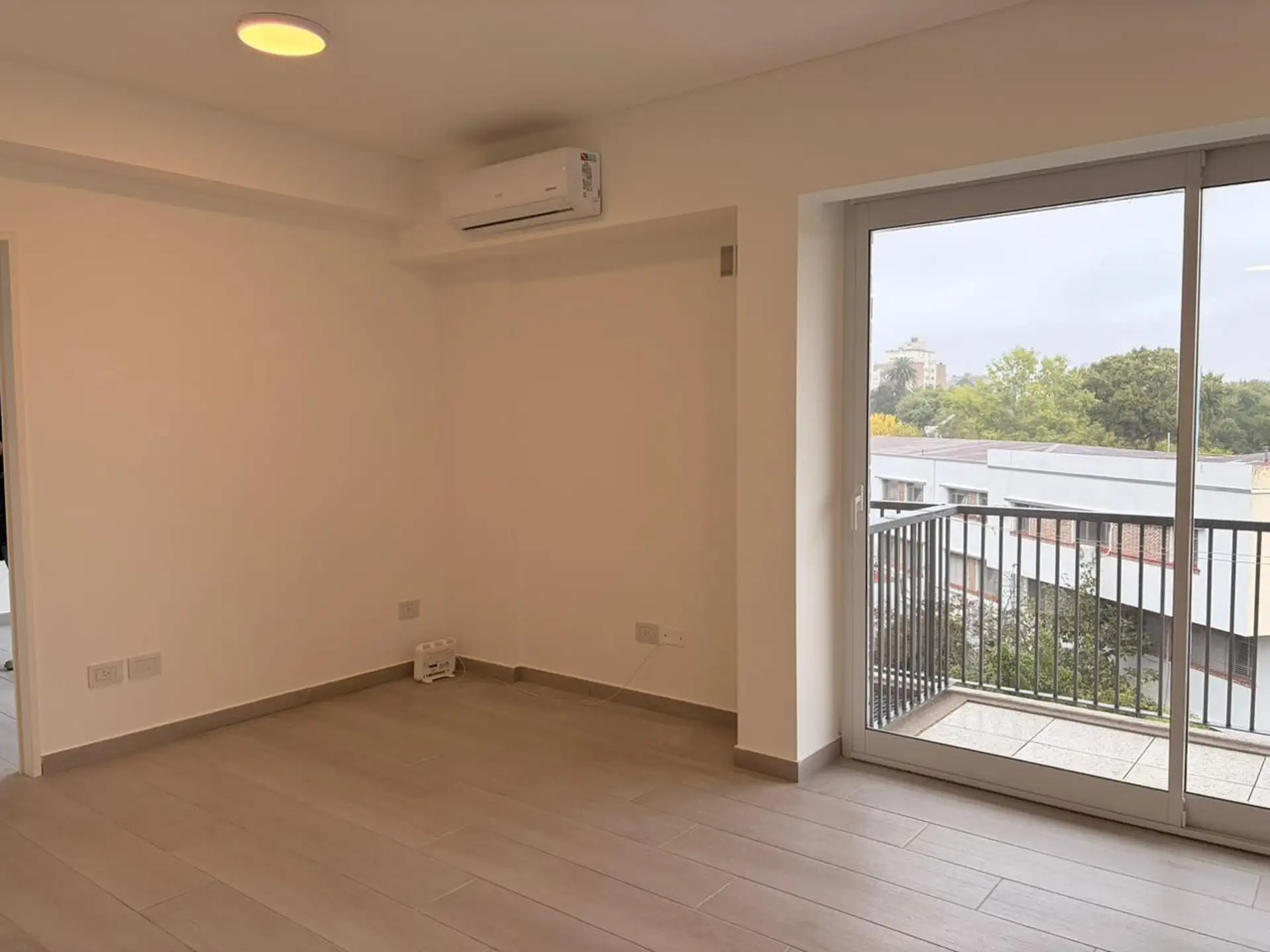 Apartamento de 1 quarto novo (nunca habitado) em Olivos