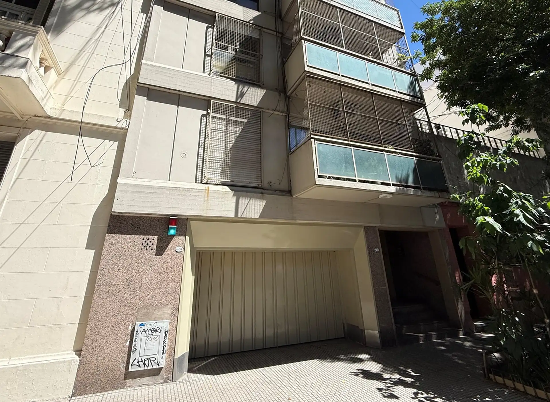 Departamento de 2 ambientes lateral en Almagro