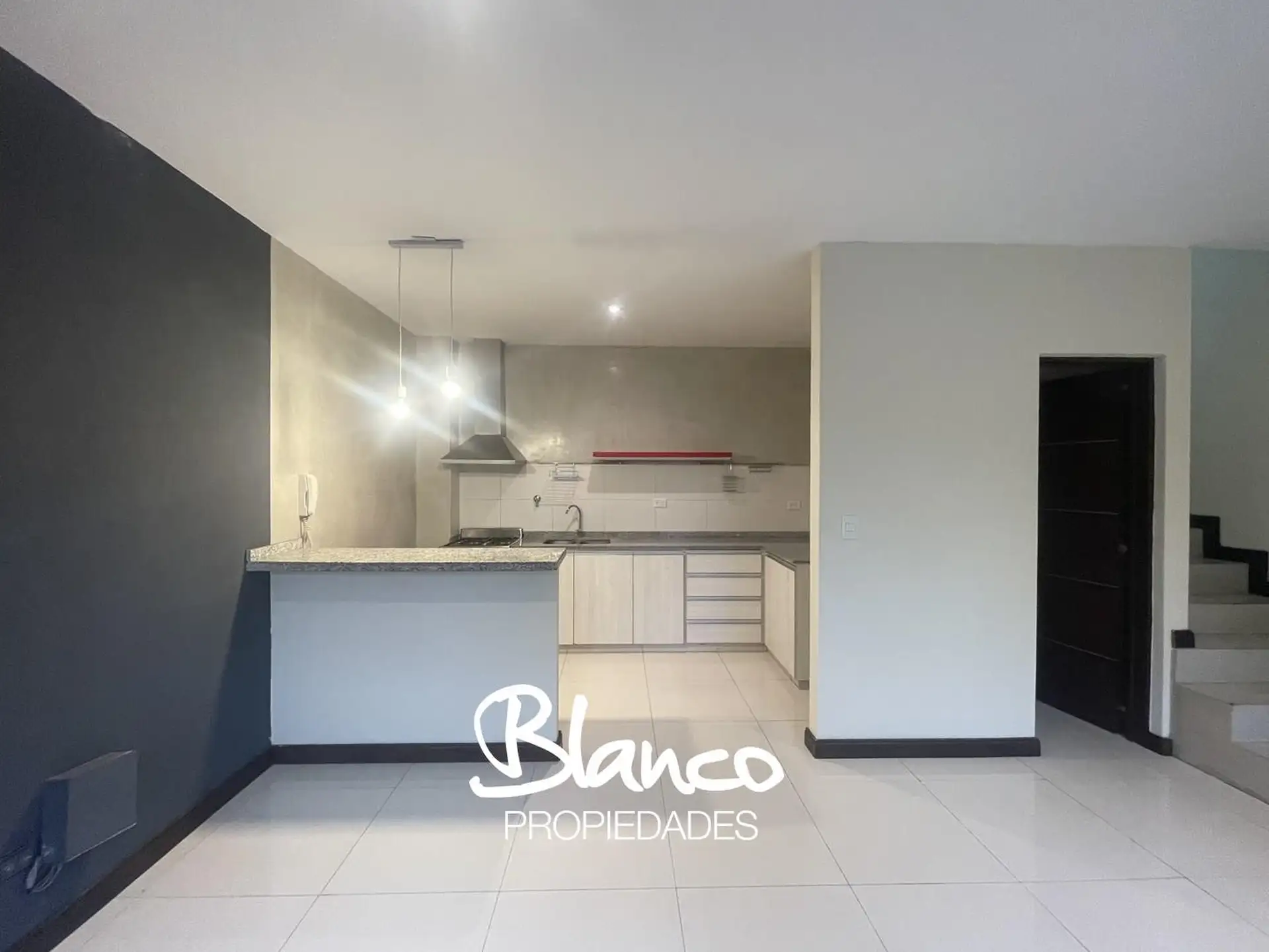 Duplex de 3 ambientes con 2 dormitorios en Pilar