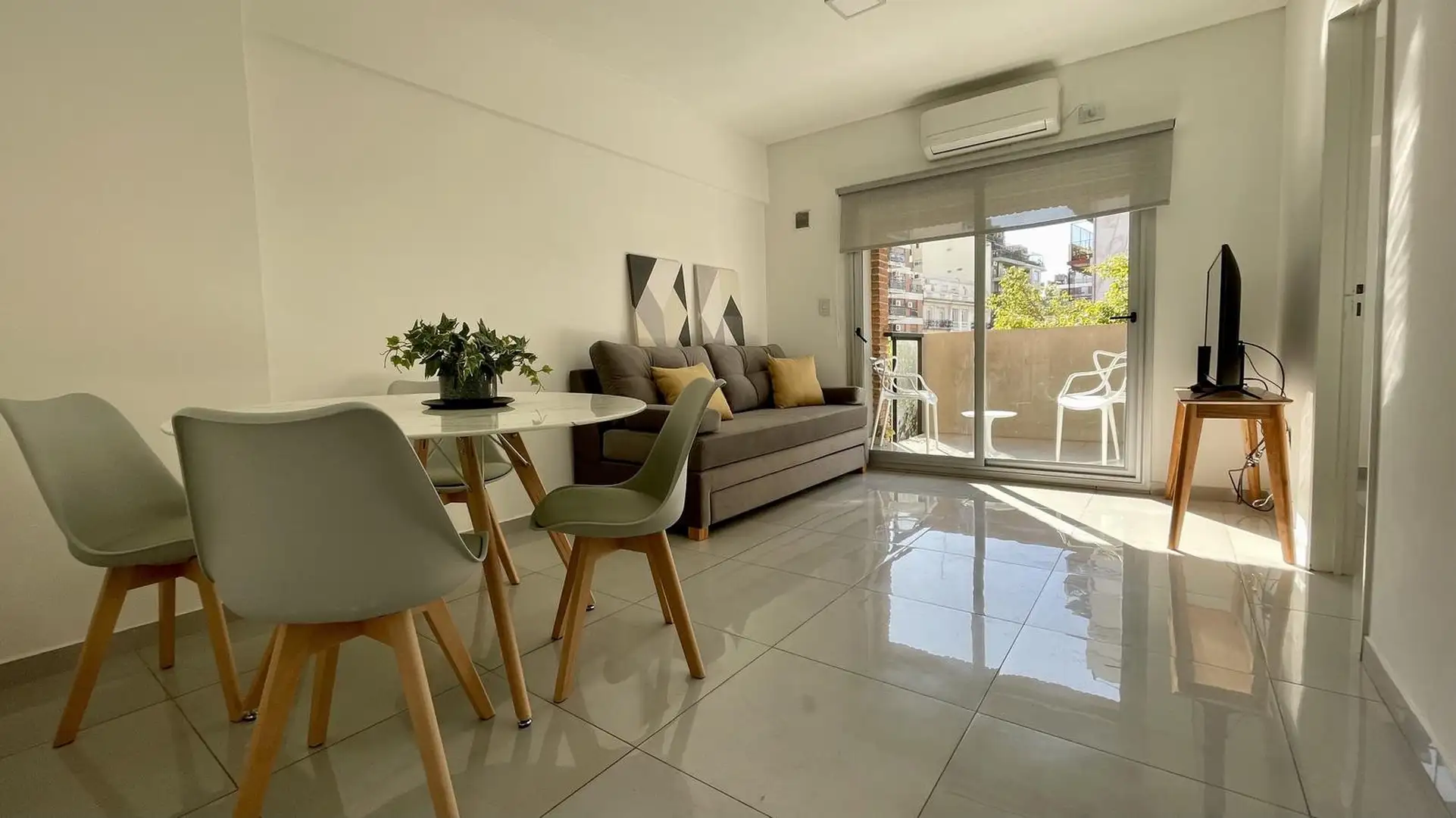 Apartamento de dois ambientes mobiliado em Palermo