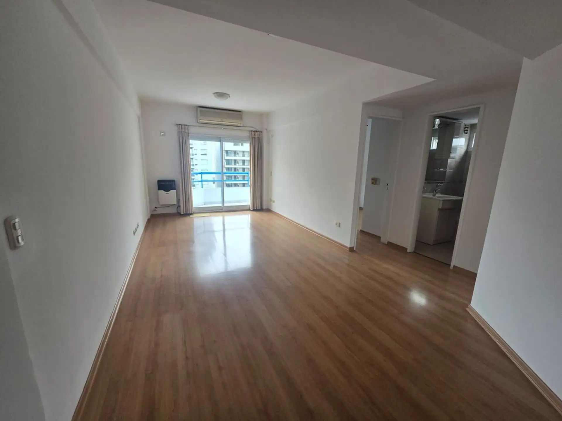 Трёхкомнатная квартира с 2 спальнями в Villa Urquiza