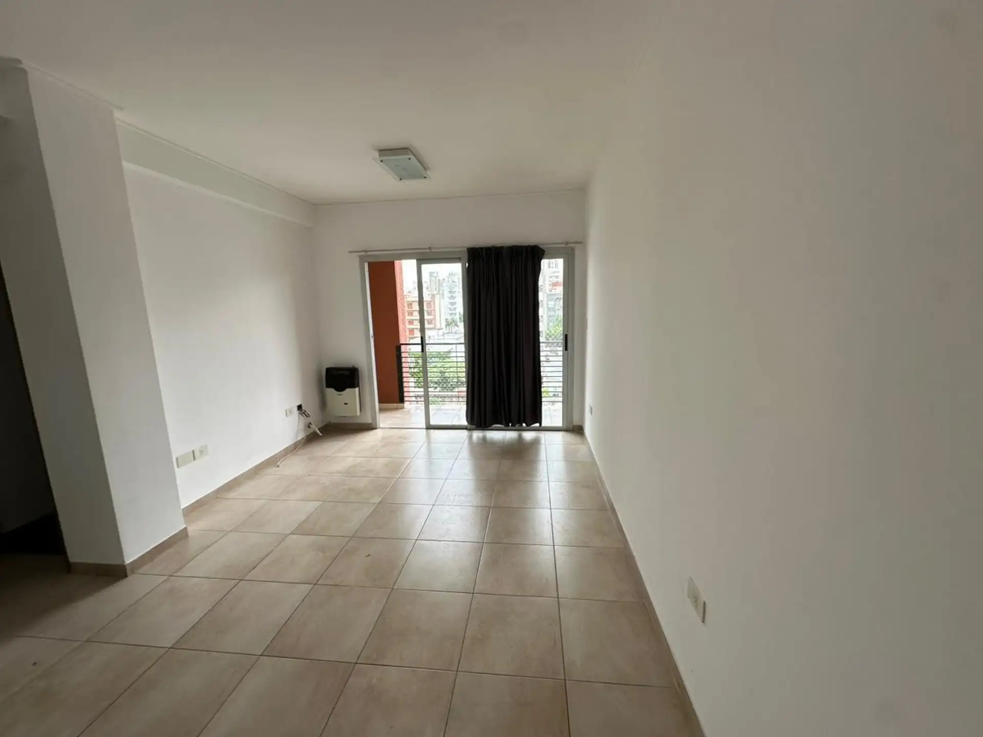 Departamento de 2 ambientes en La Plata al contrafrente