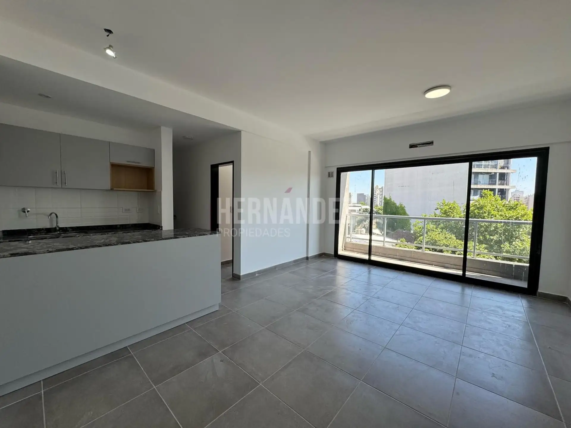Apartamento de dois ambientes novo com 1 quarto em Lanús