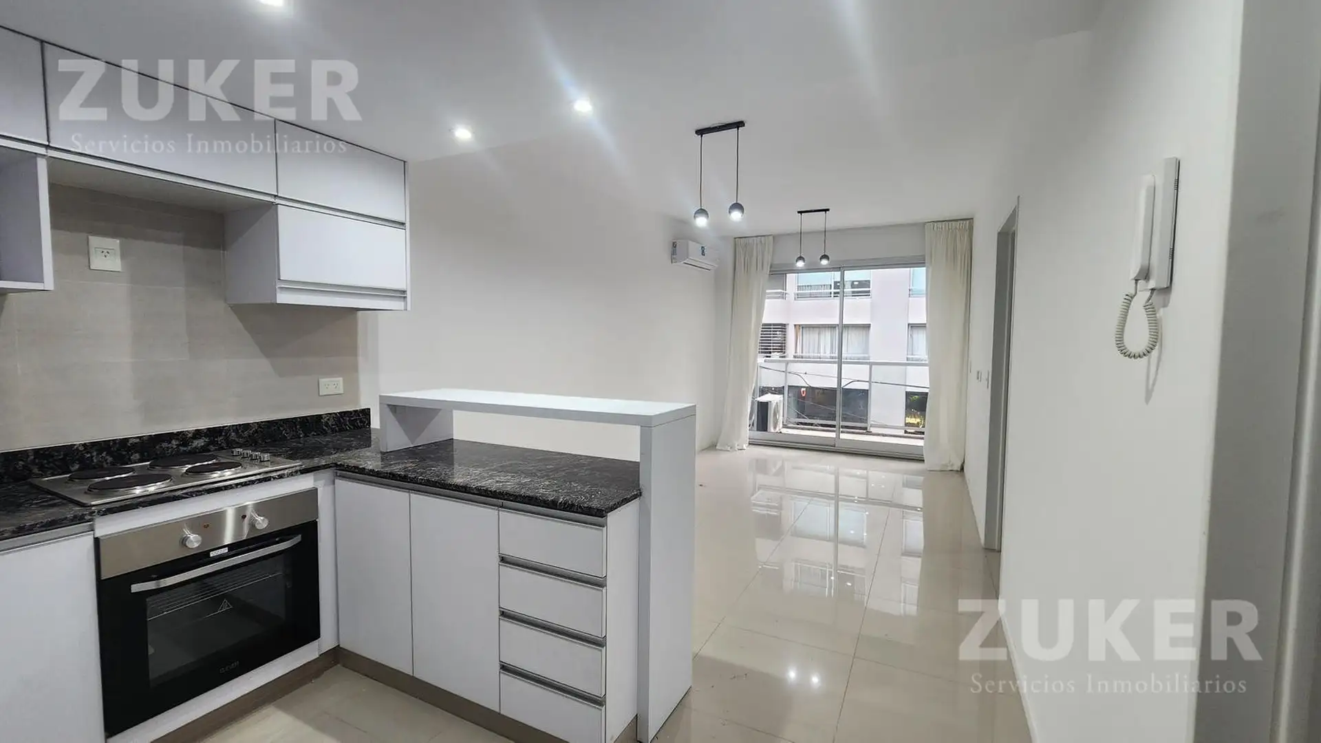 One-bedroom apartment in Flores