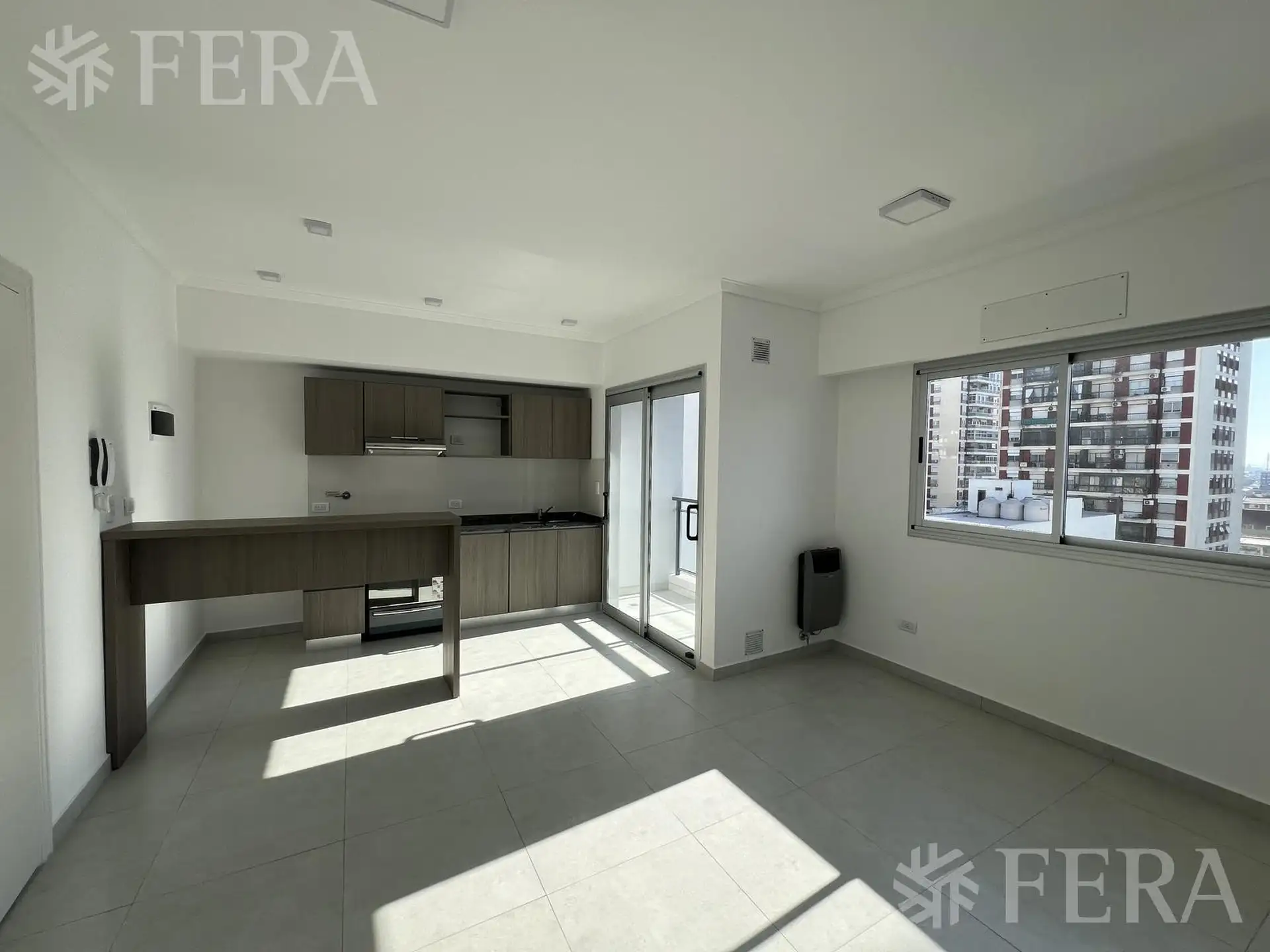 Новая квартира с балконом в Wilde, Avellaneda
