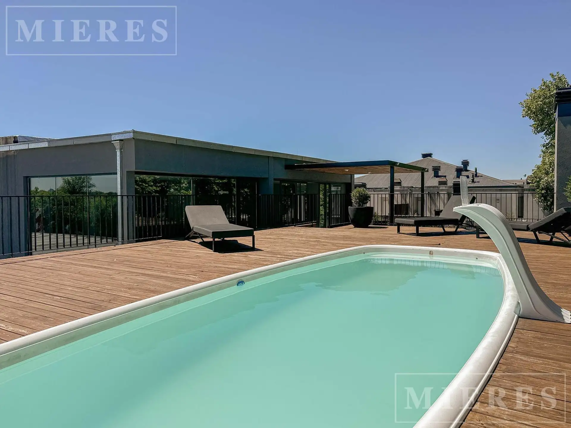 One-bedroom two-room apartment in Tigre Centro