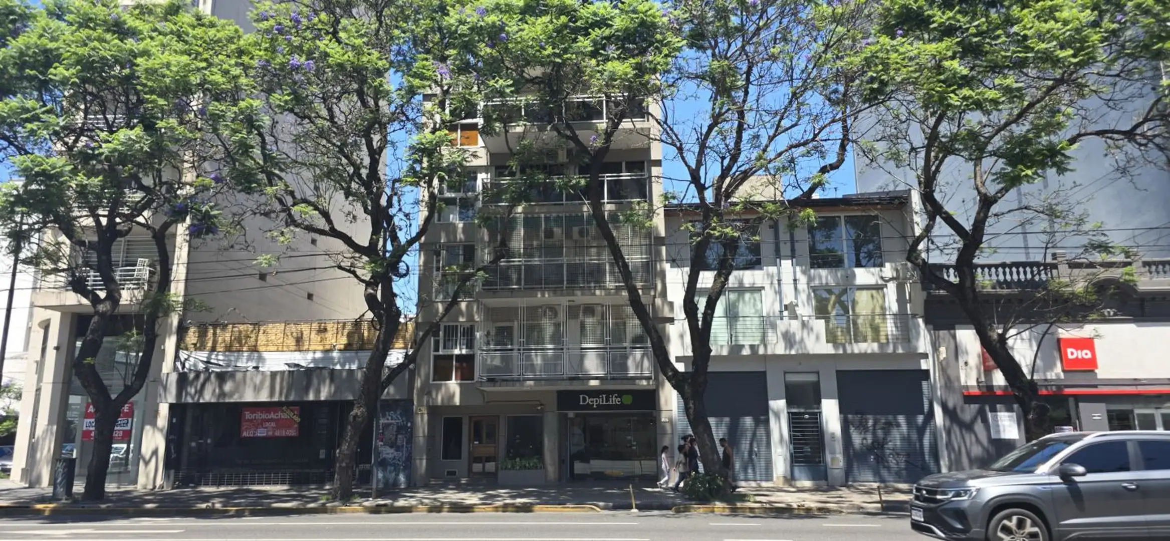 Two-bedroom apartment in Belgrano