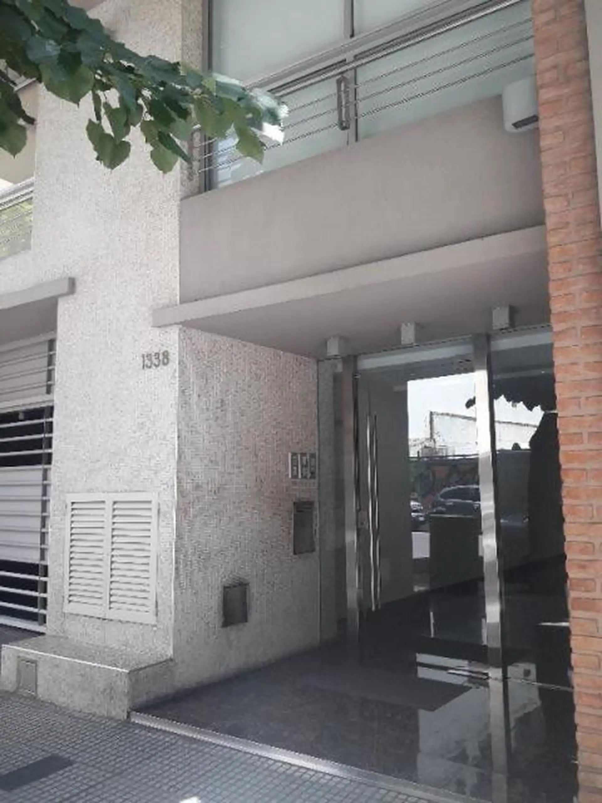 Monoambiente apto profesional y comercial con cochera opcional en Belgrano