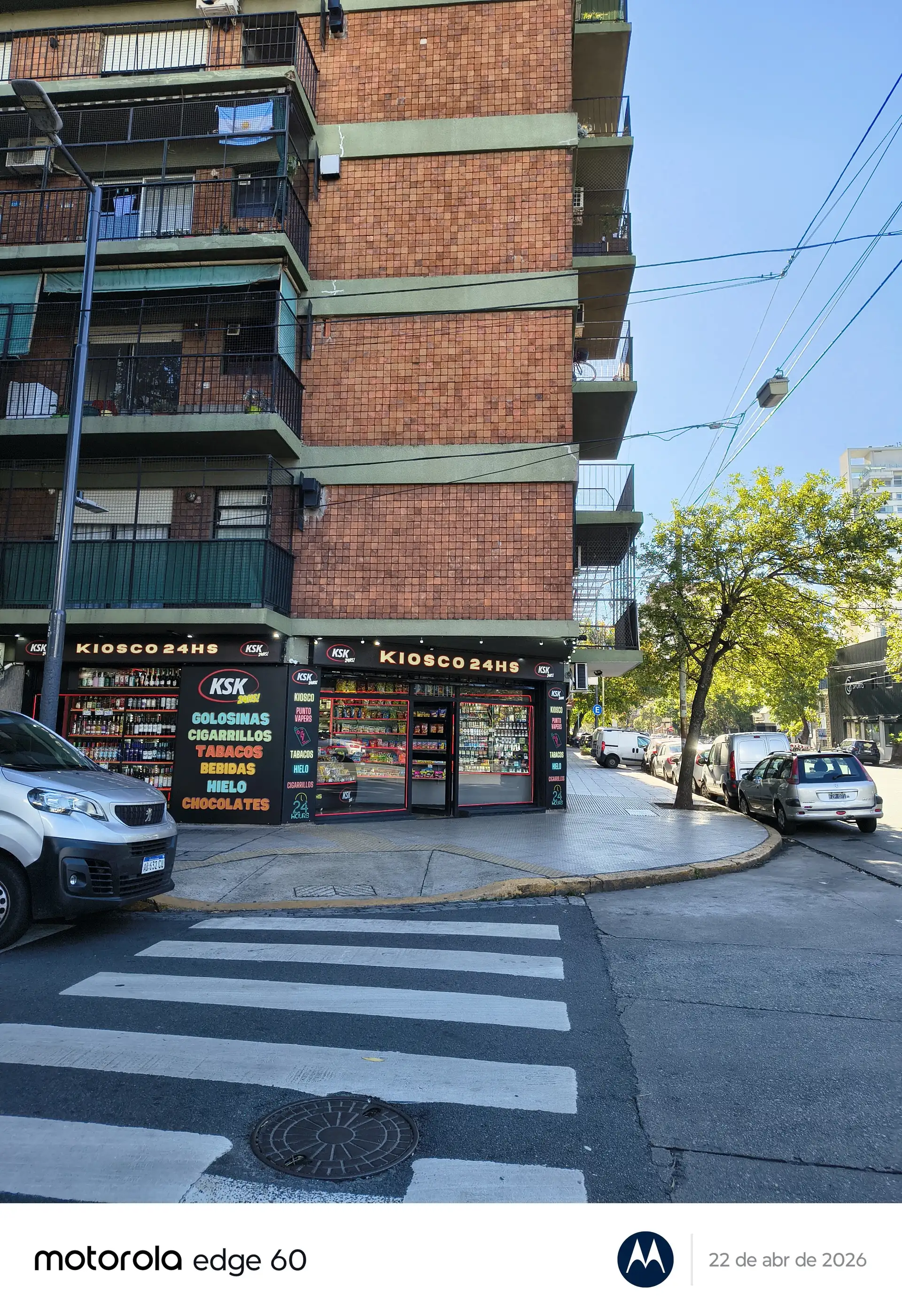 Departamento de 3 ambientes en esquina en Villa Urquiza