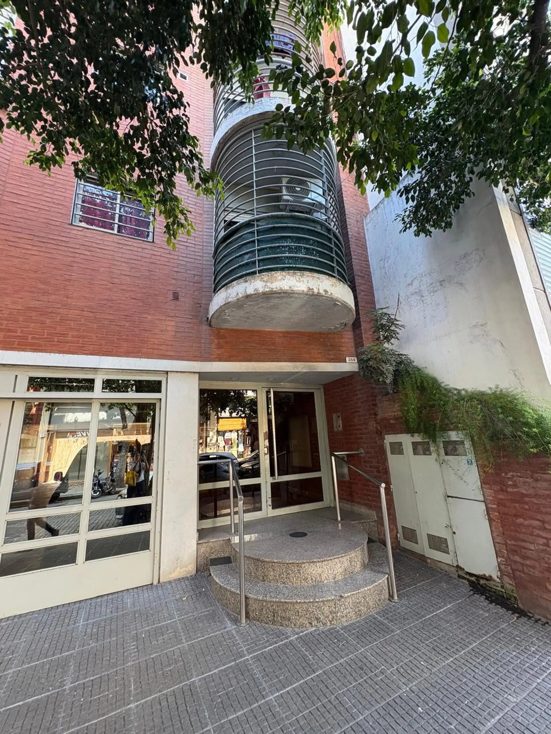 Monoambiente apto profesional en Floresta