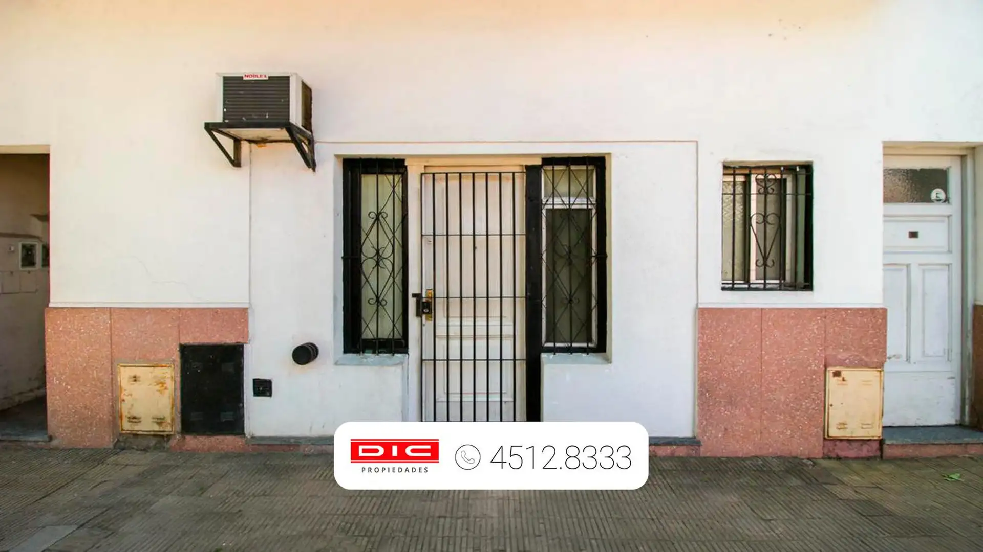 Monoambiente con entrepiso en Munro