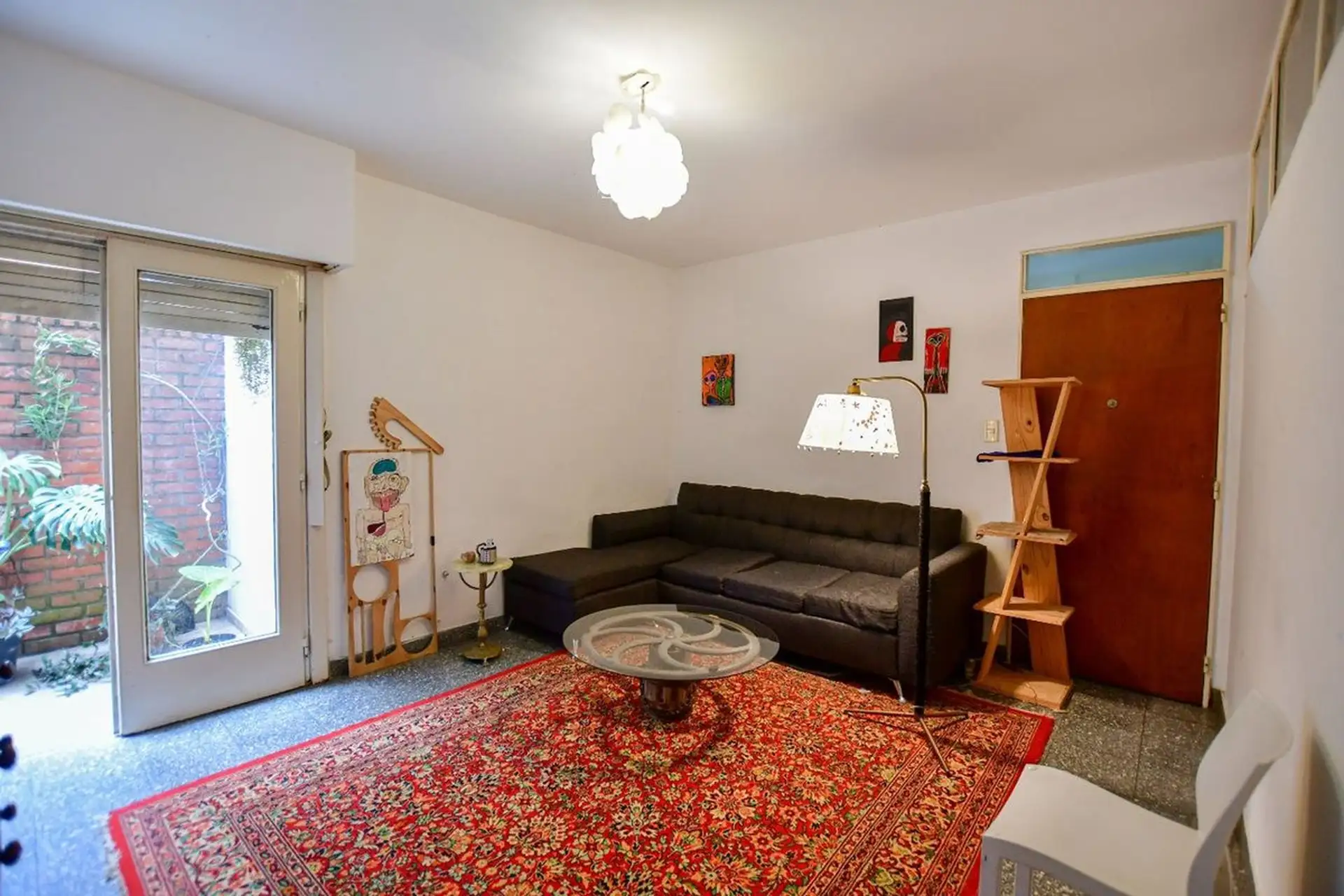 Departamento de 4 ambientes con patio en La Plata Centro