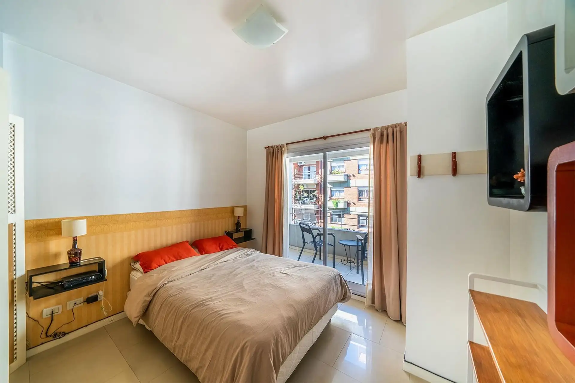 Kitnet mobiliada em Caballito