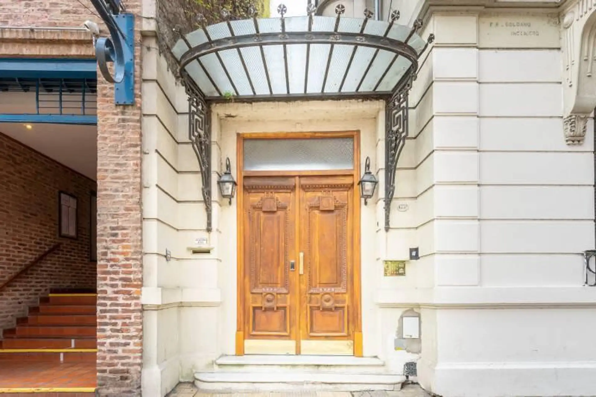Two-bedroom apartment in Palermo