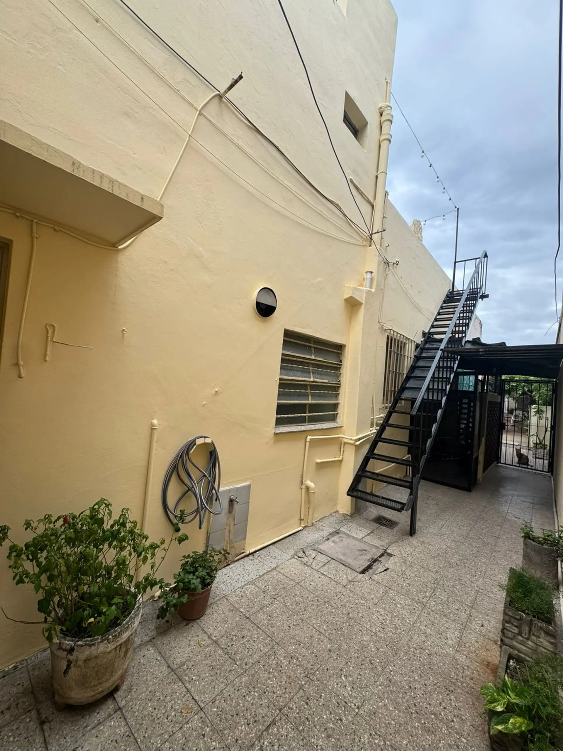 PH de 3 ambientes en dos plantas en Villa Maipú